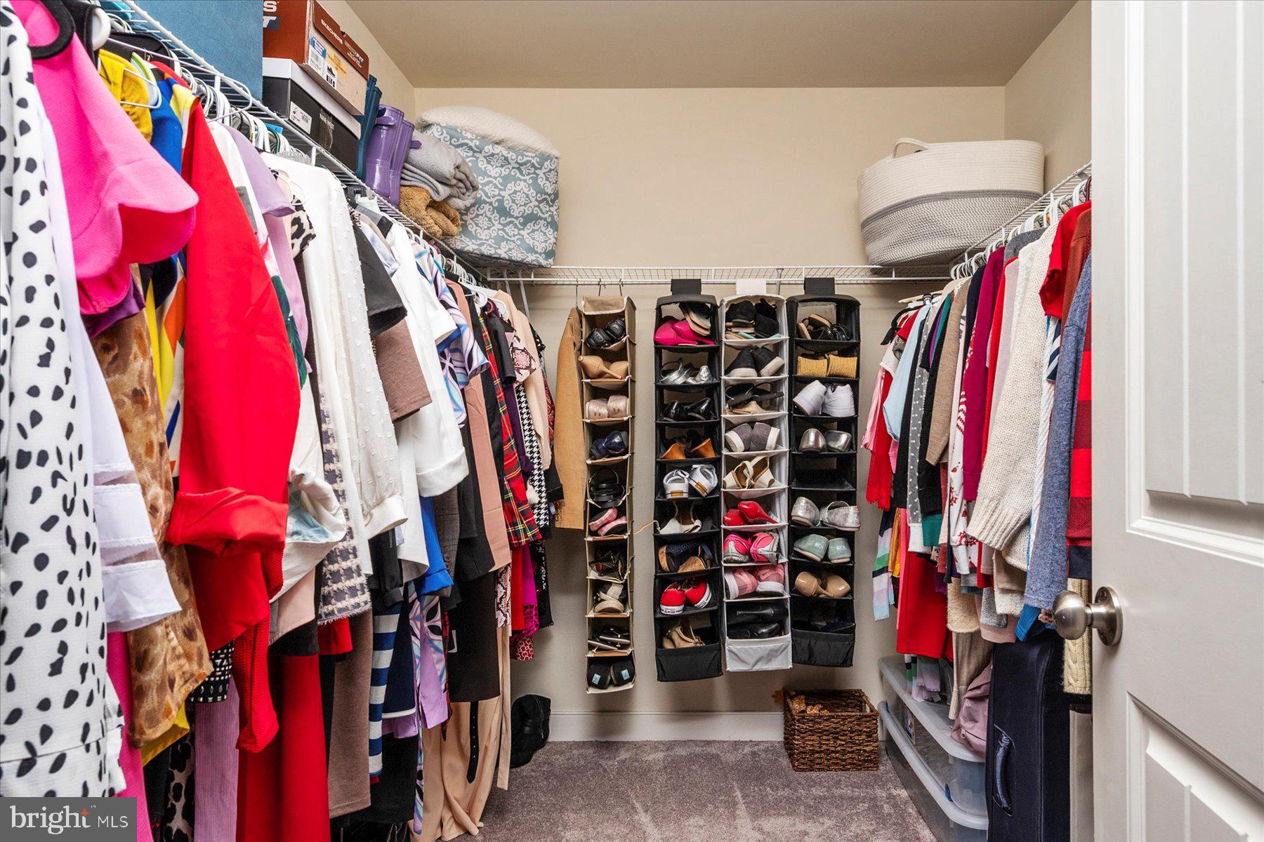 QUARTERFIELD KNOLLS - Residential