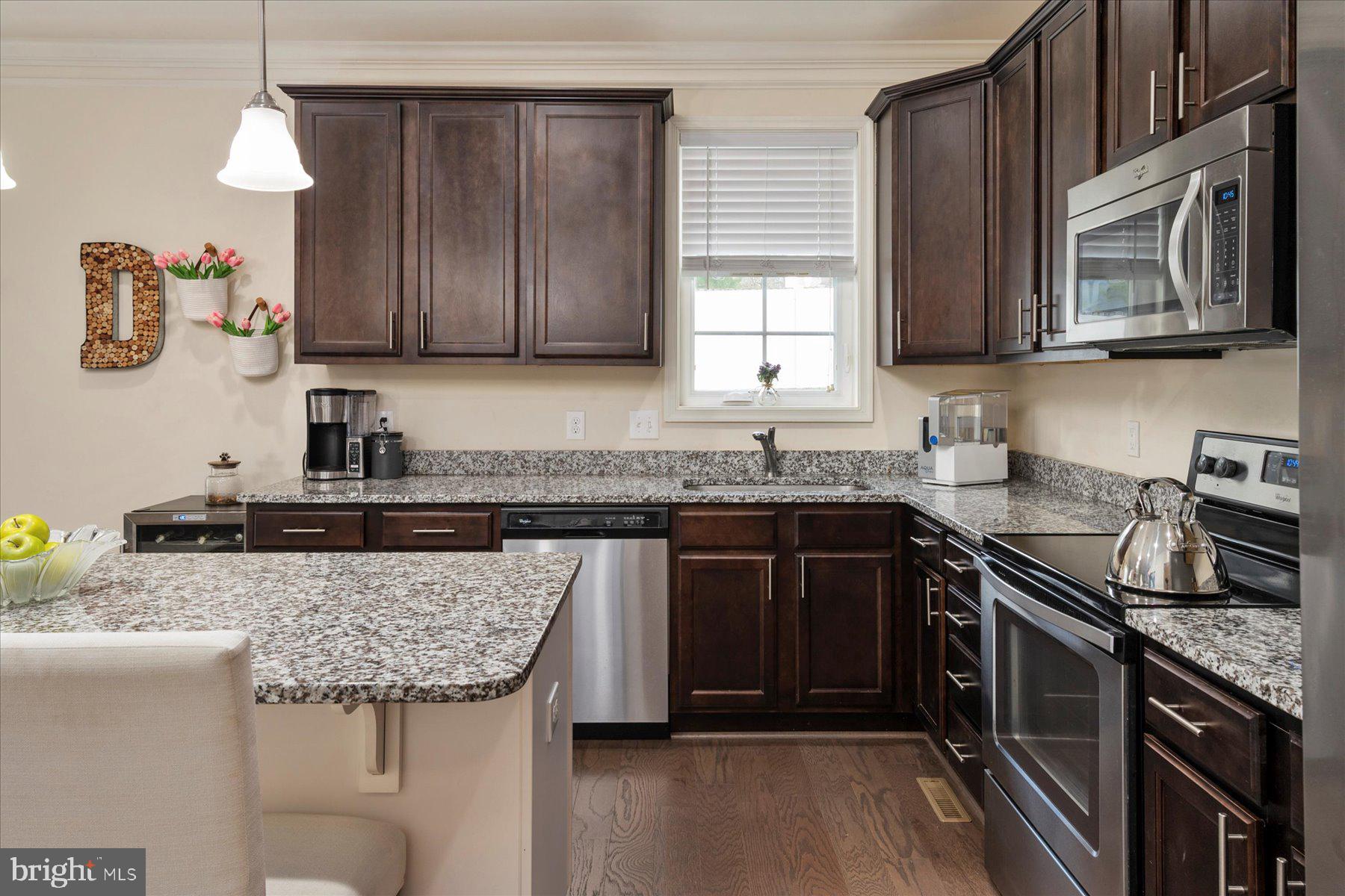 QUARTERFIELD KNOLLS - Residential