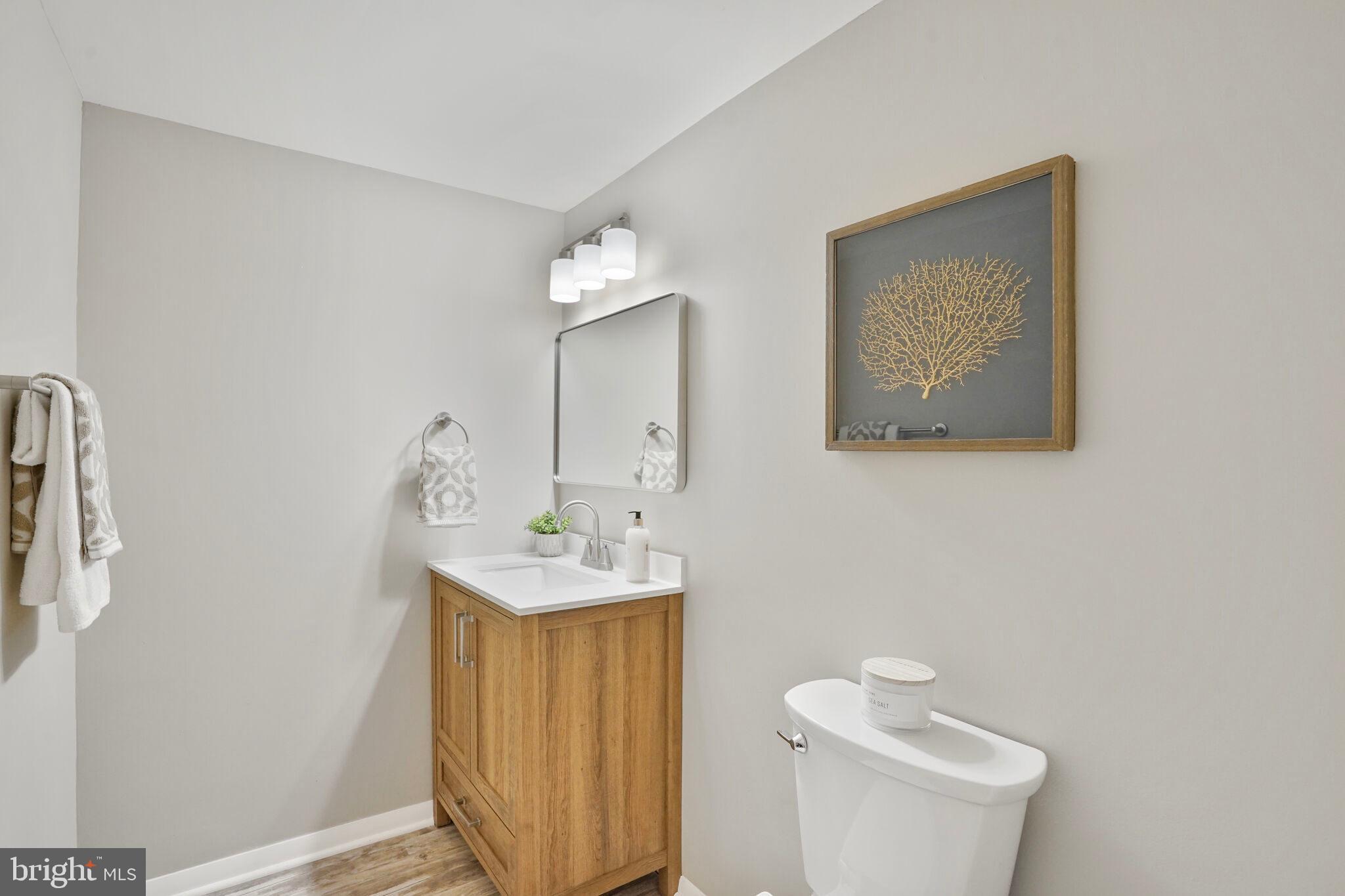 WEST SPRINGFIELD - Residential