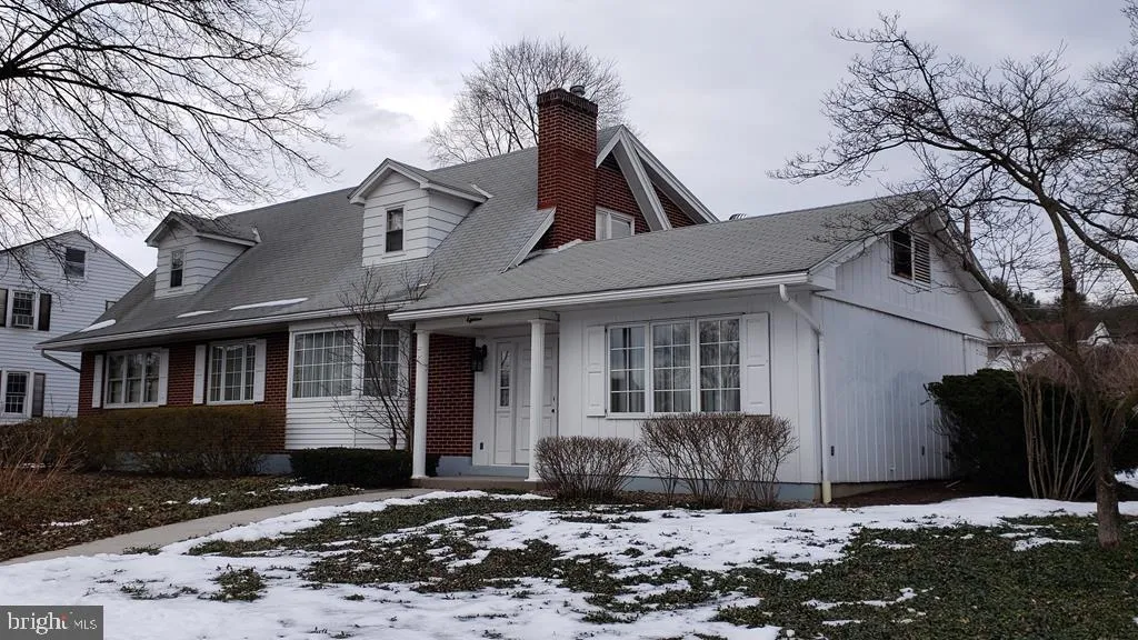 18 Fairview Place, Lewistown, PA 17044