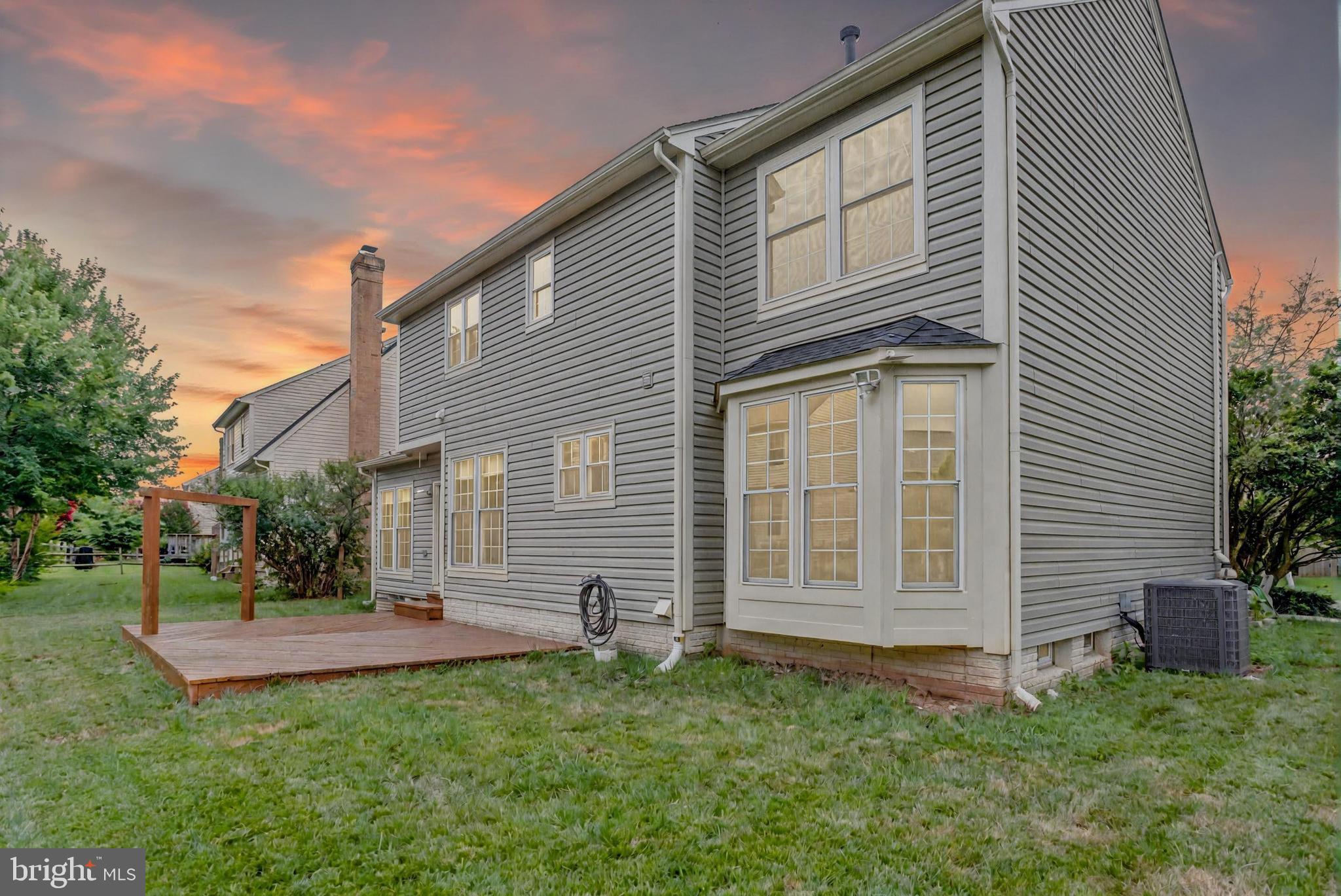 5616 SCHOOLFIELD COURT