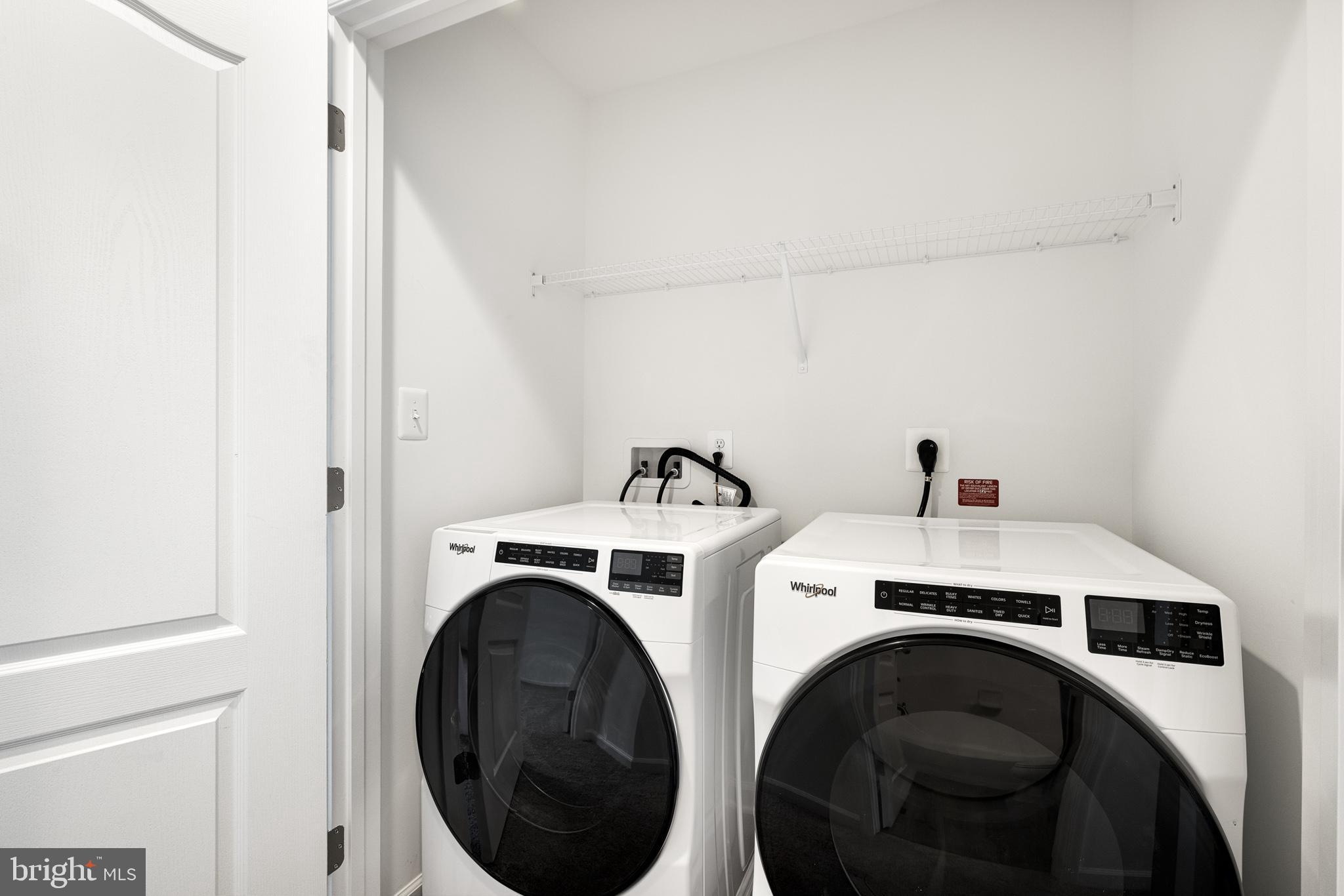 MCCAULEY CROSSING - Residential Lease