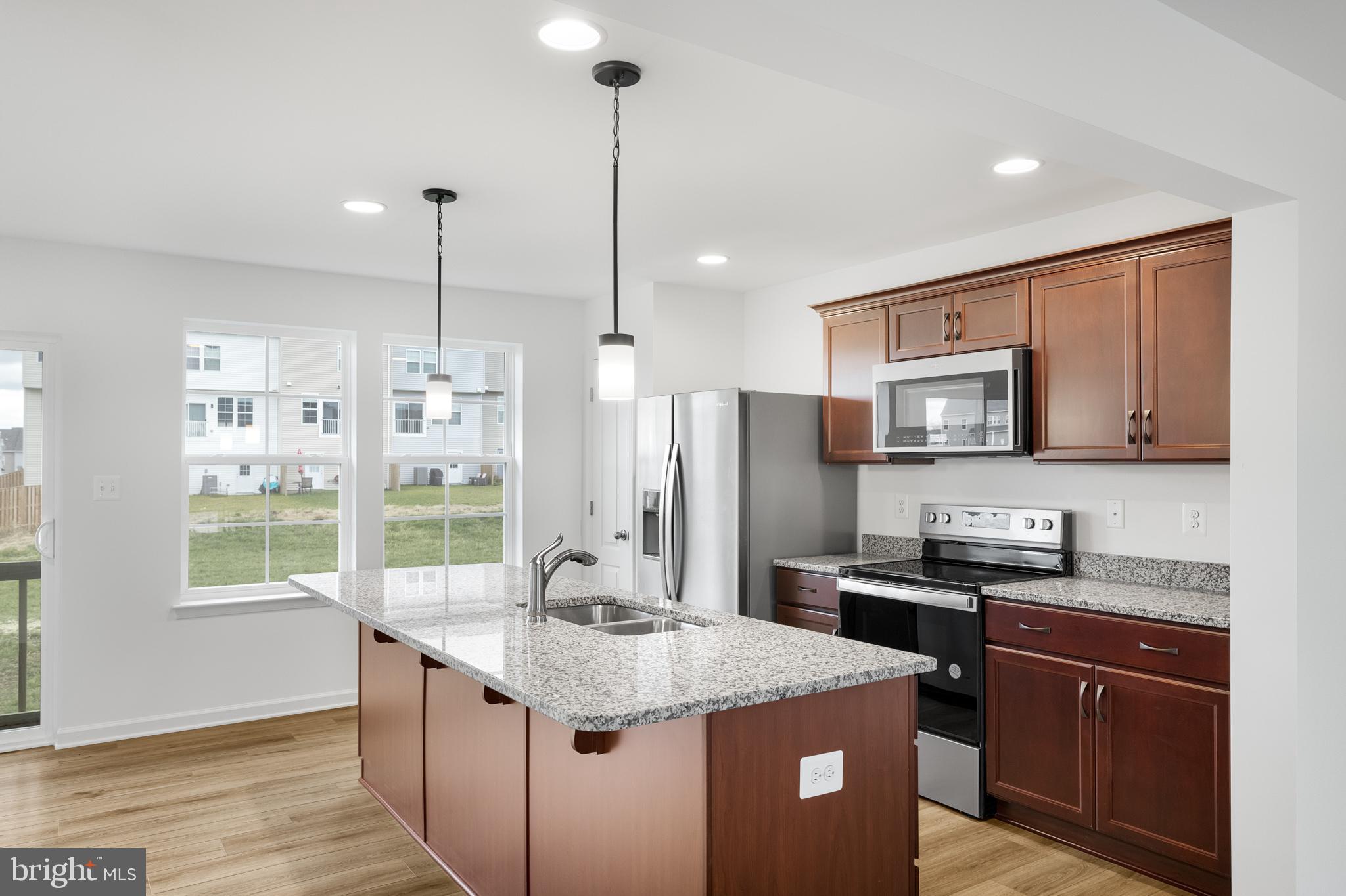 MCCAULEY CROSSING - Residential Lease