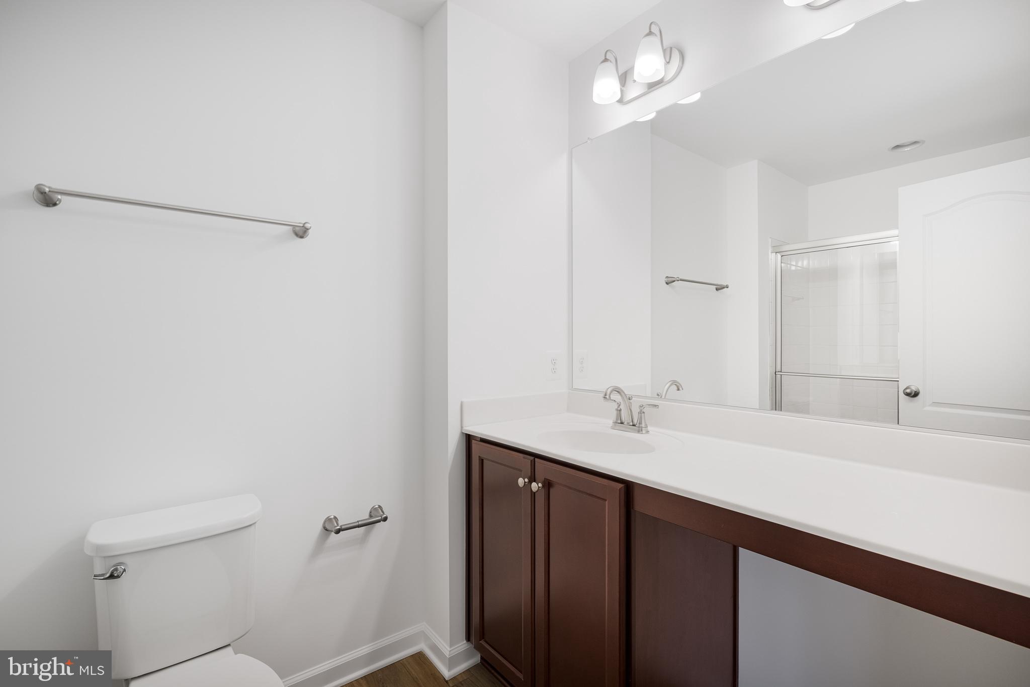 MCCAULEY CROSSING - Residential Lease