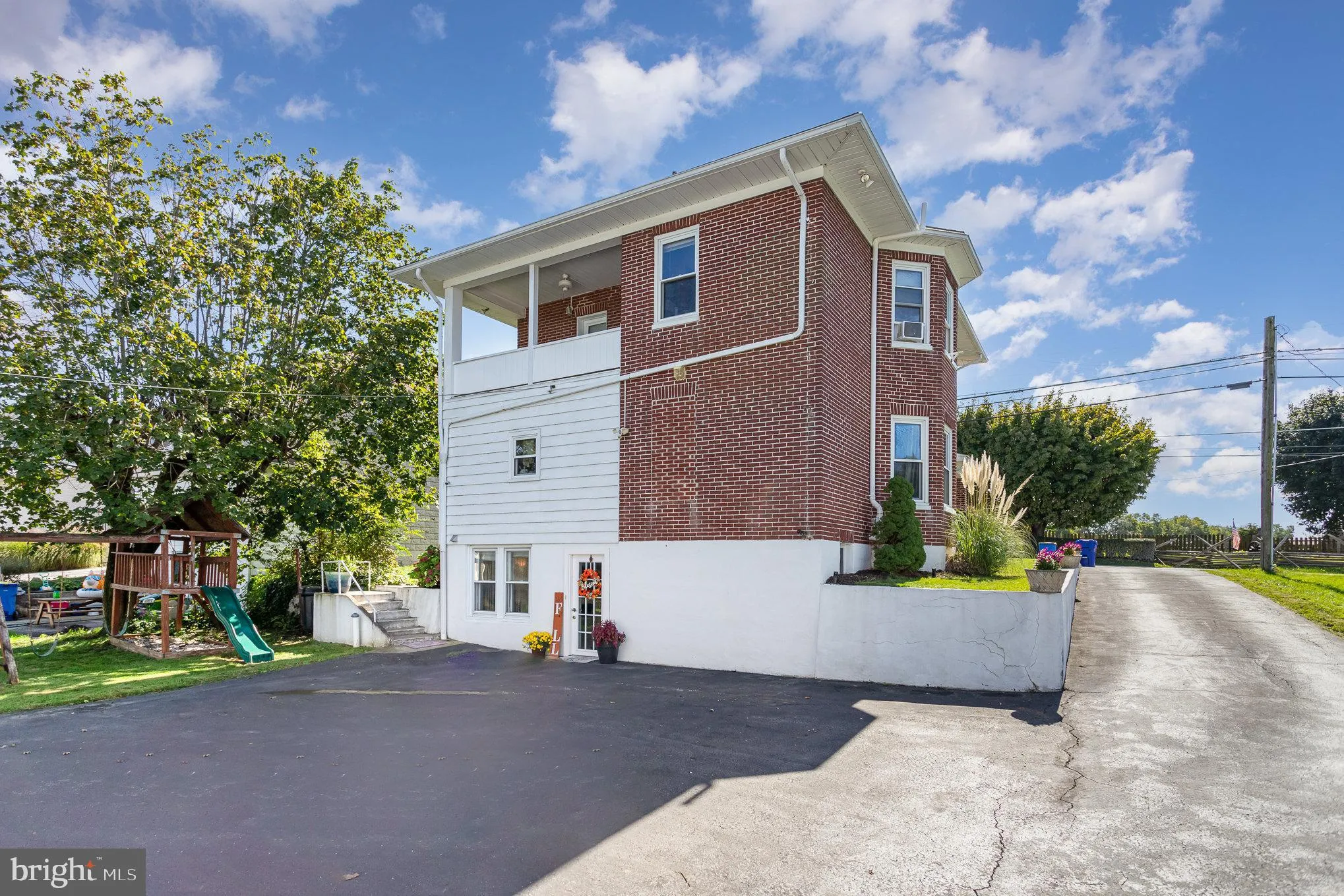 Thomasville, Pennsylvania 17364, United States, 3 Bedrooms Bedrooms, ,3 BathroomsBathrooms,Residential,Coming Soon,96235