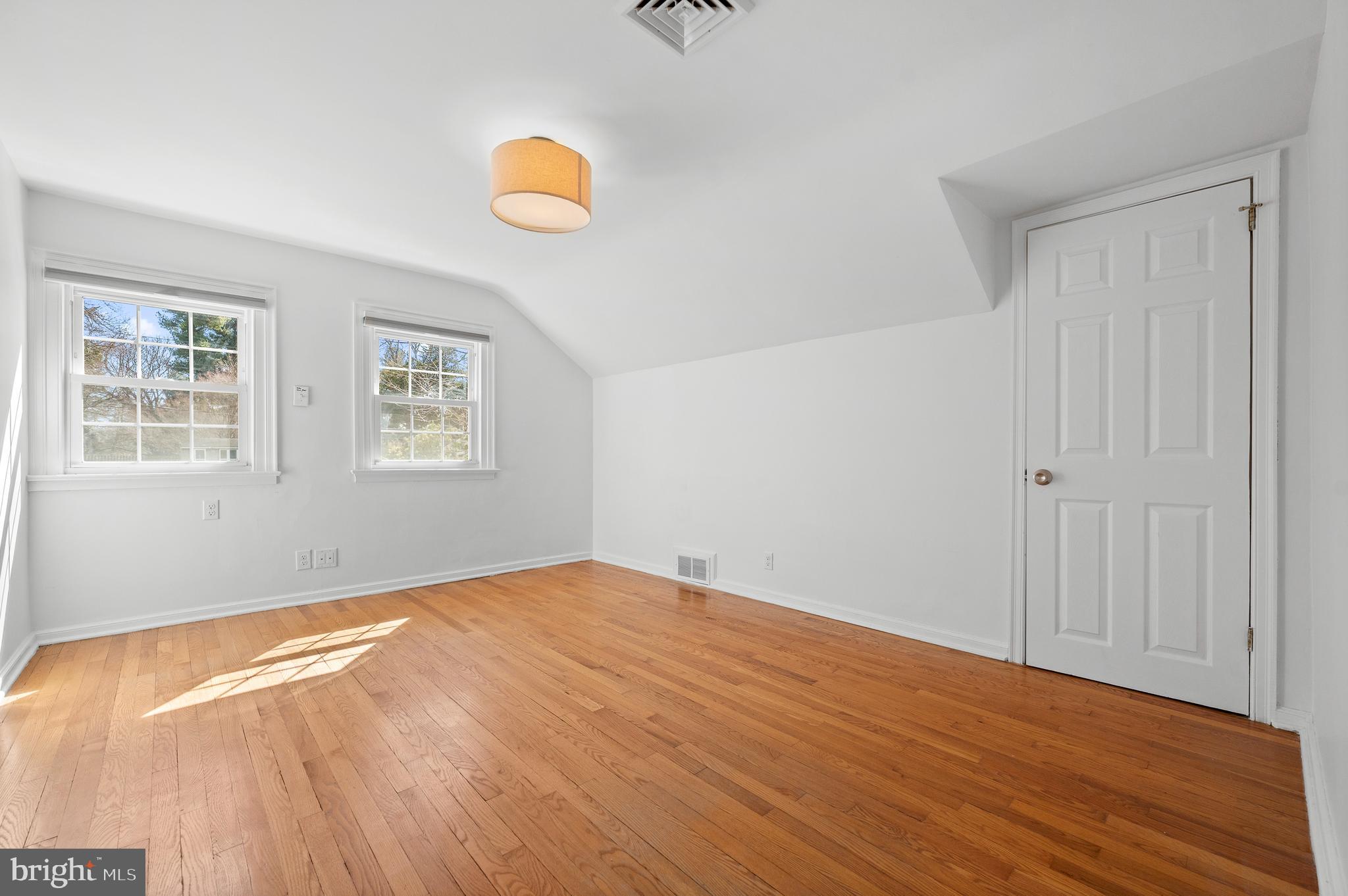 NARBERTH - Residential