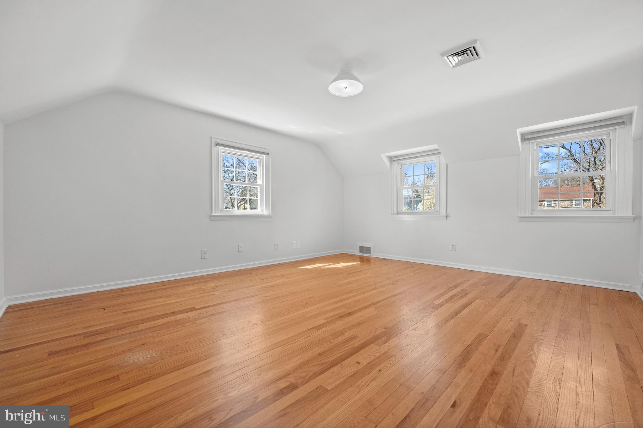 NARBERTH - Residential