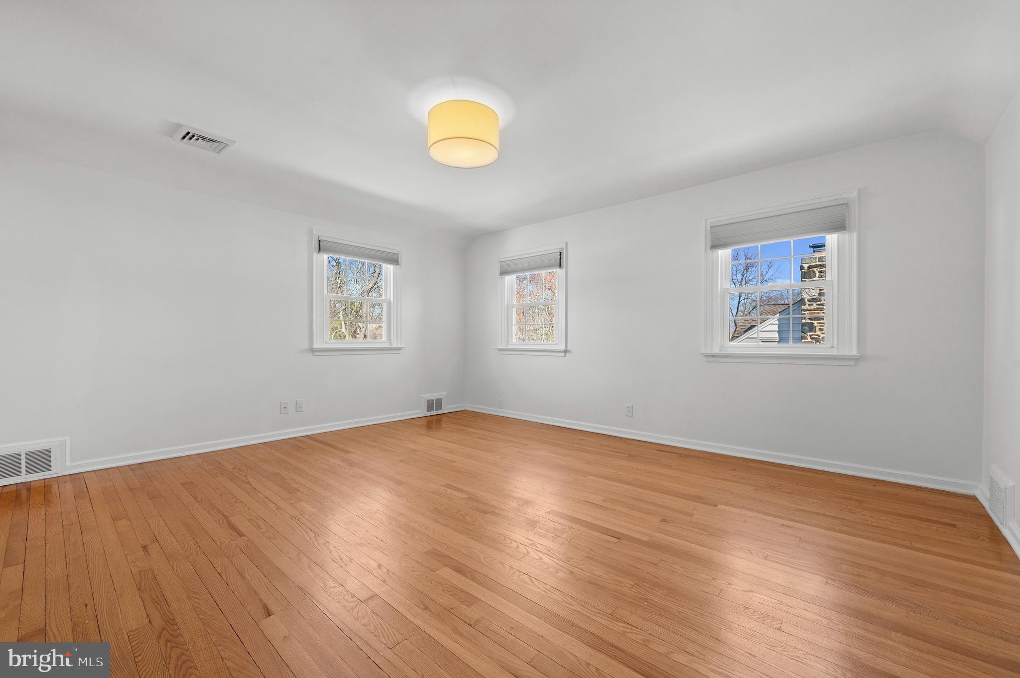 NARBERTH - Residential