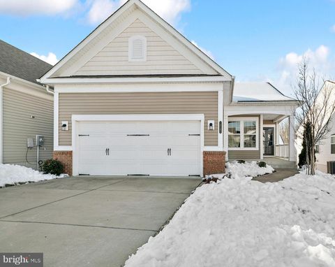 Photo of 21 Fenwick Drive, FREDERICKSBURG, VA 22406 (MLS # VAST2045456)