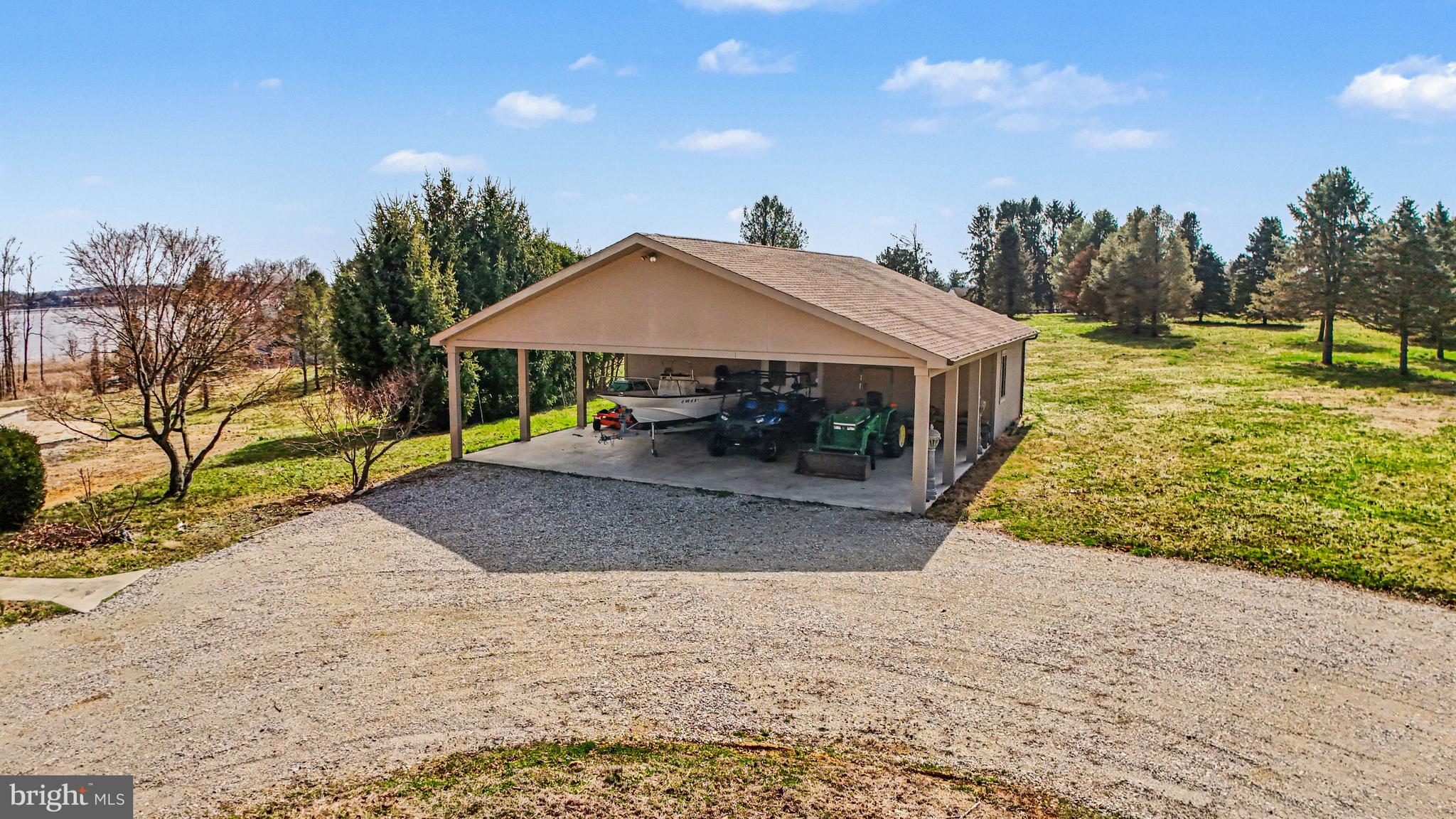 GREENHAVEN - Residential