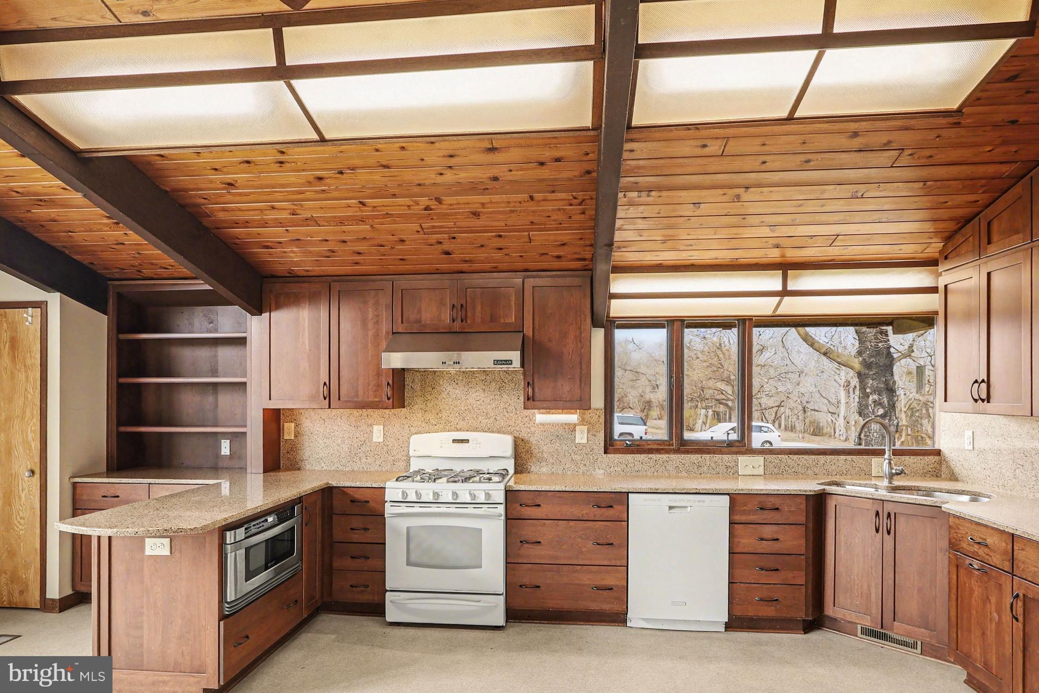 GREENHAVEN - Residential