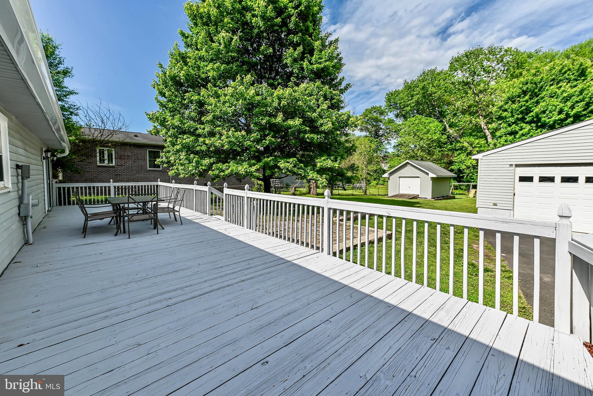 YORKSHIRE ACRES - Residential