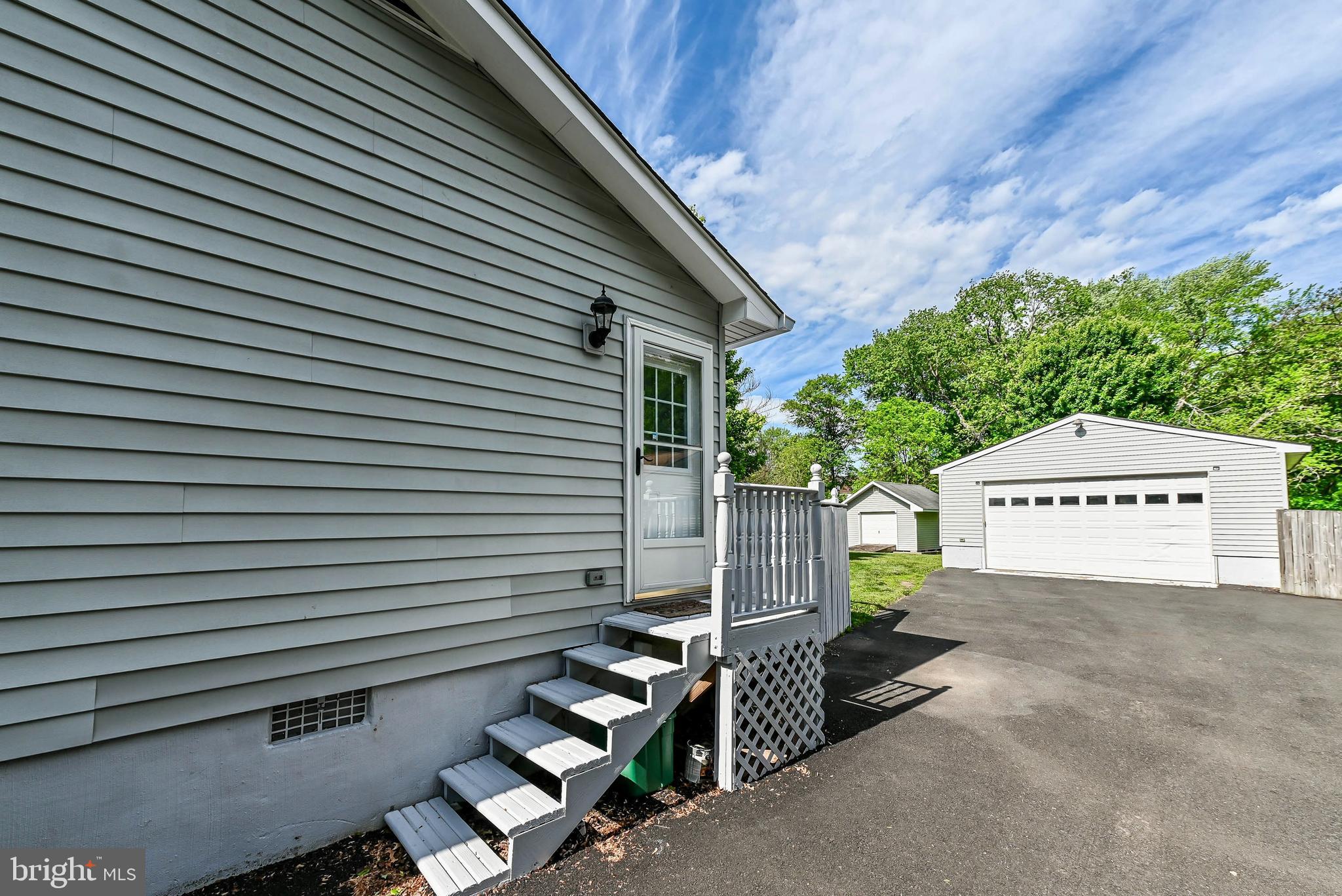 YORKSHIRE ACRES - Residential