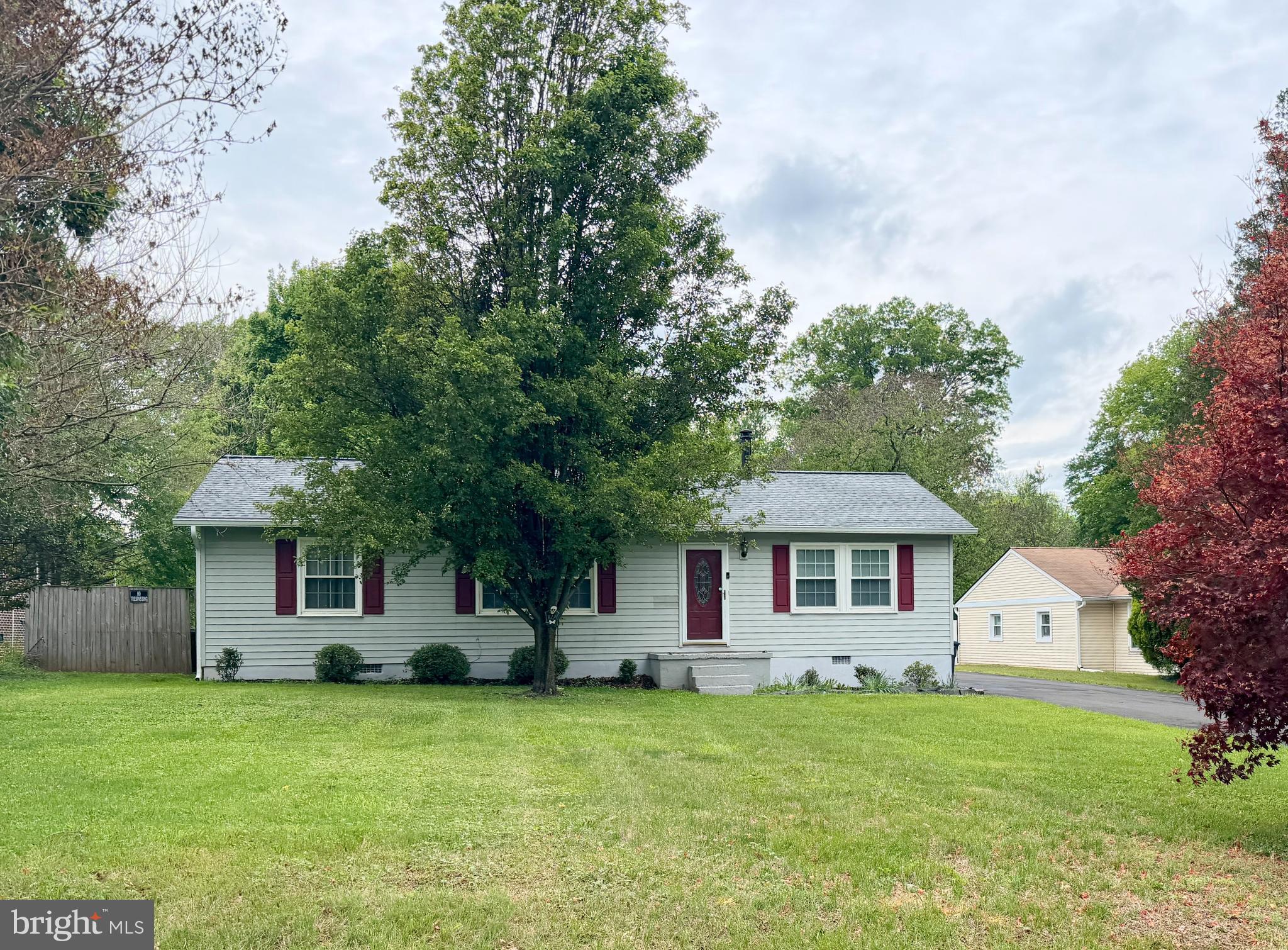 YORKSHIRE ACRES - Residential