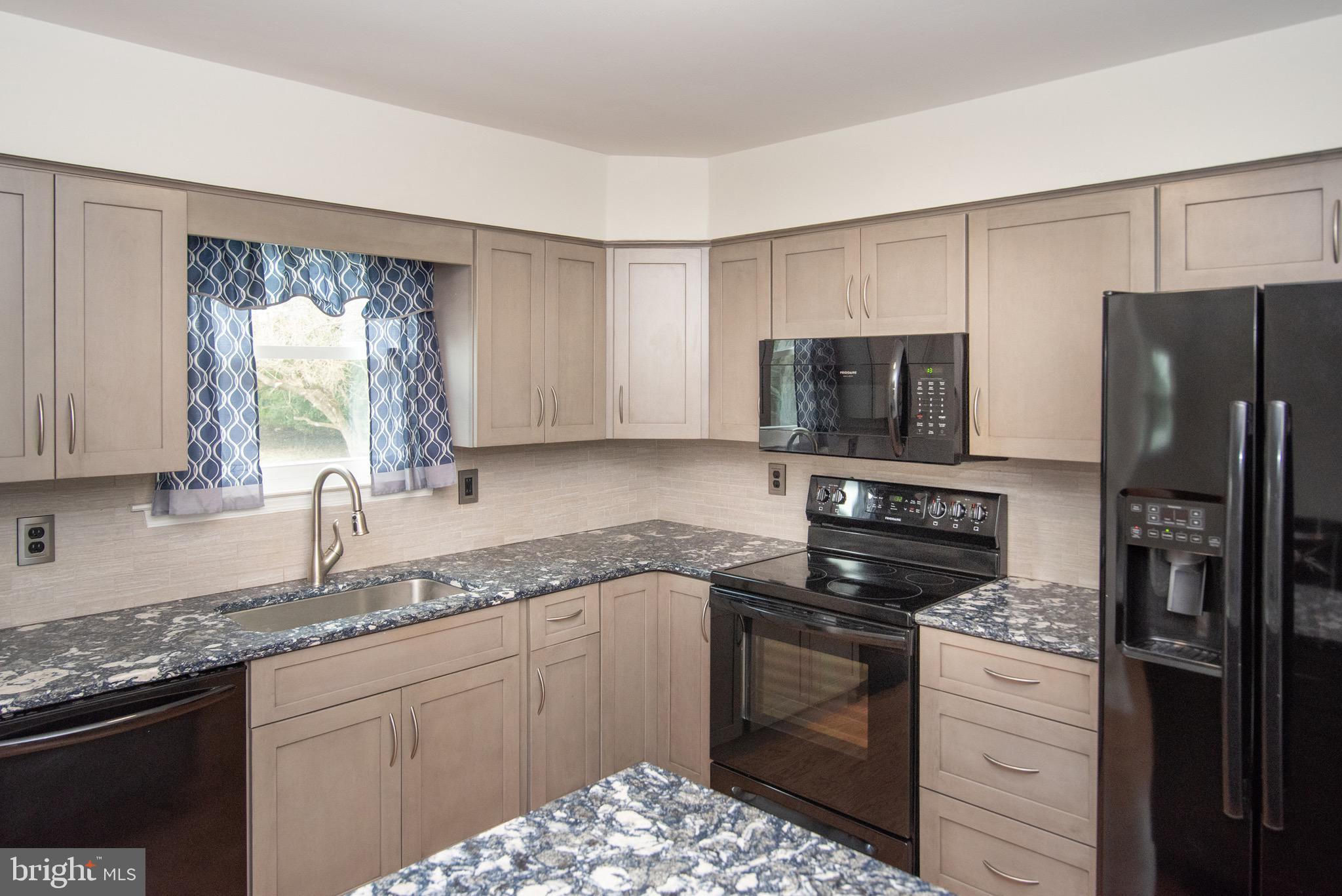 EVERGREEN ACRES - Residential