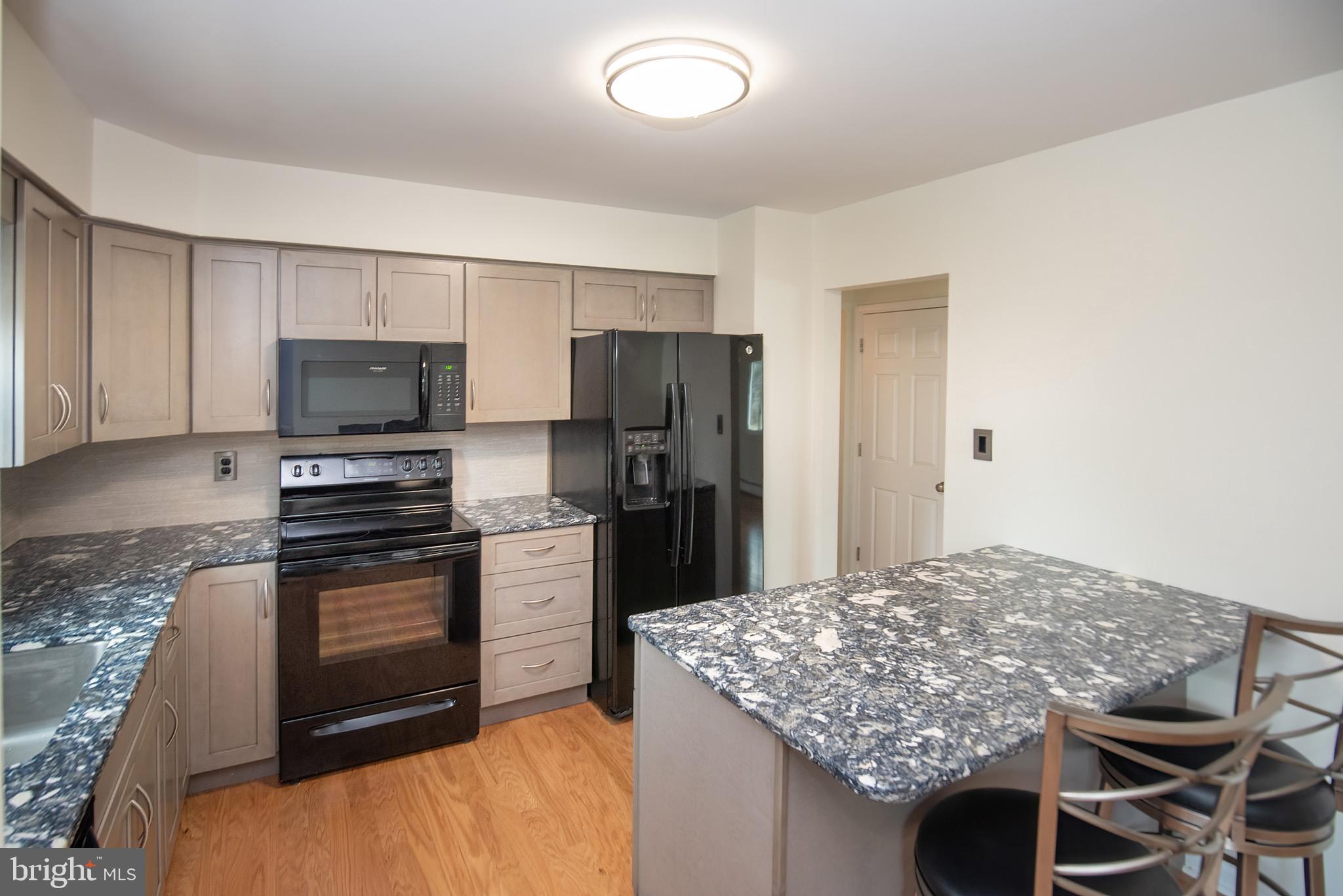 EVERGREEN ACRES - Residential