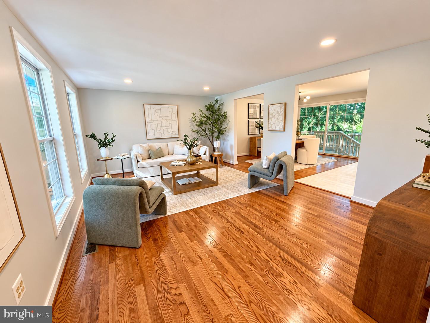 2283 DOSINIA COURT