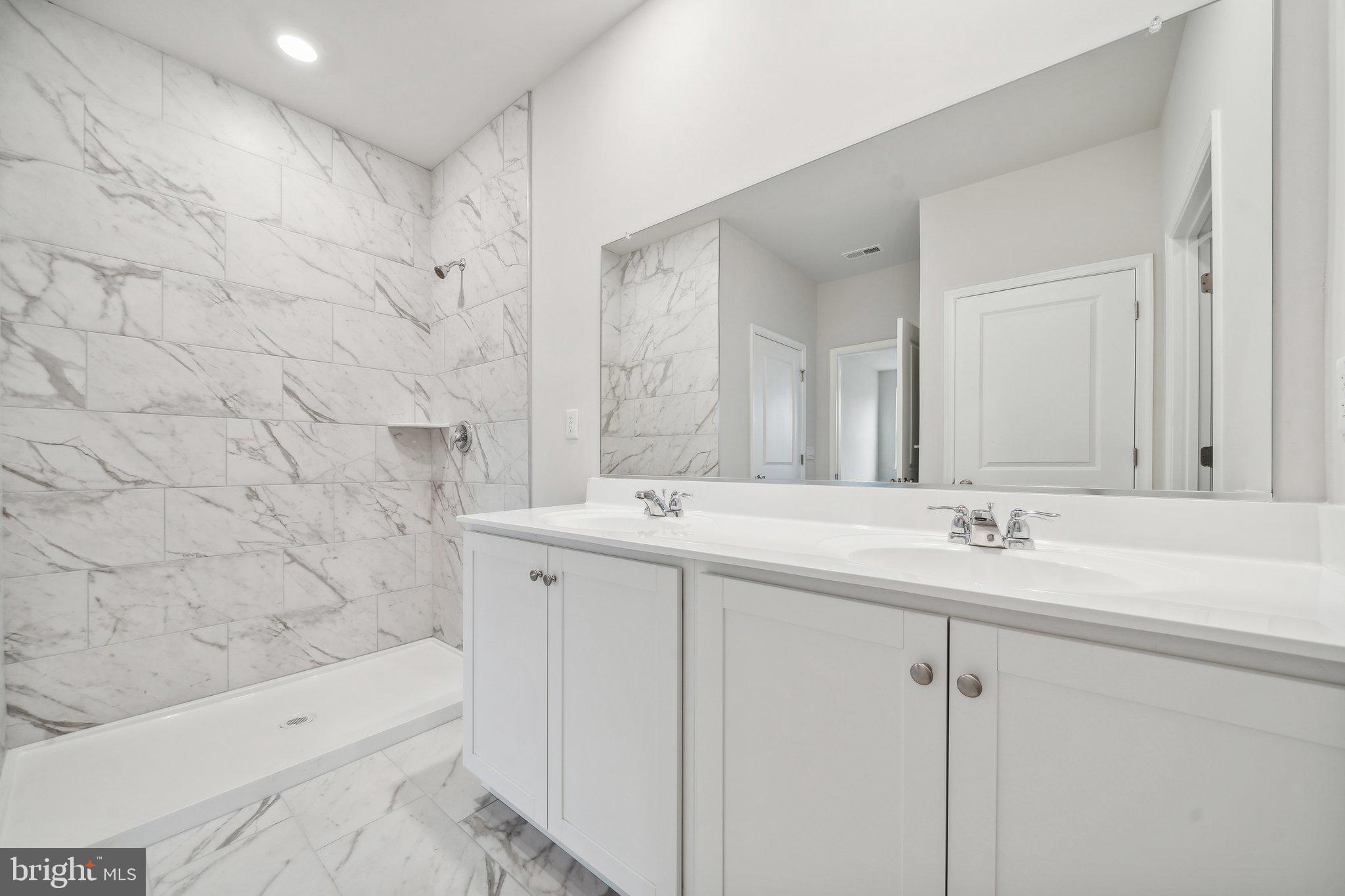 GREEN SPRING ESTATES - Residential