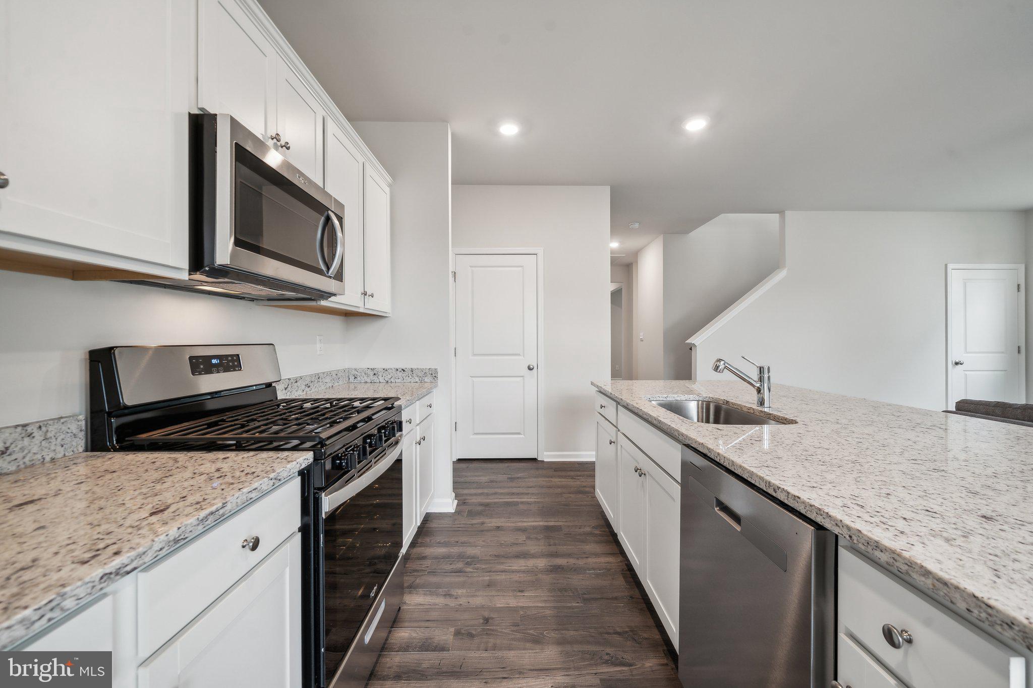 GREEN SPRING ESTATES - Residential