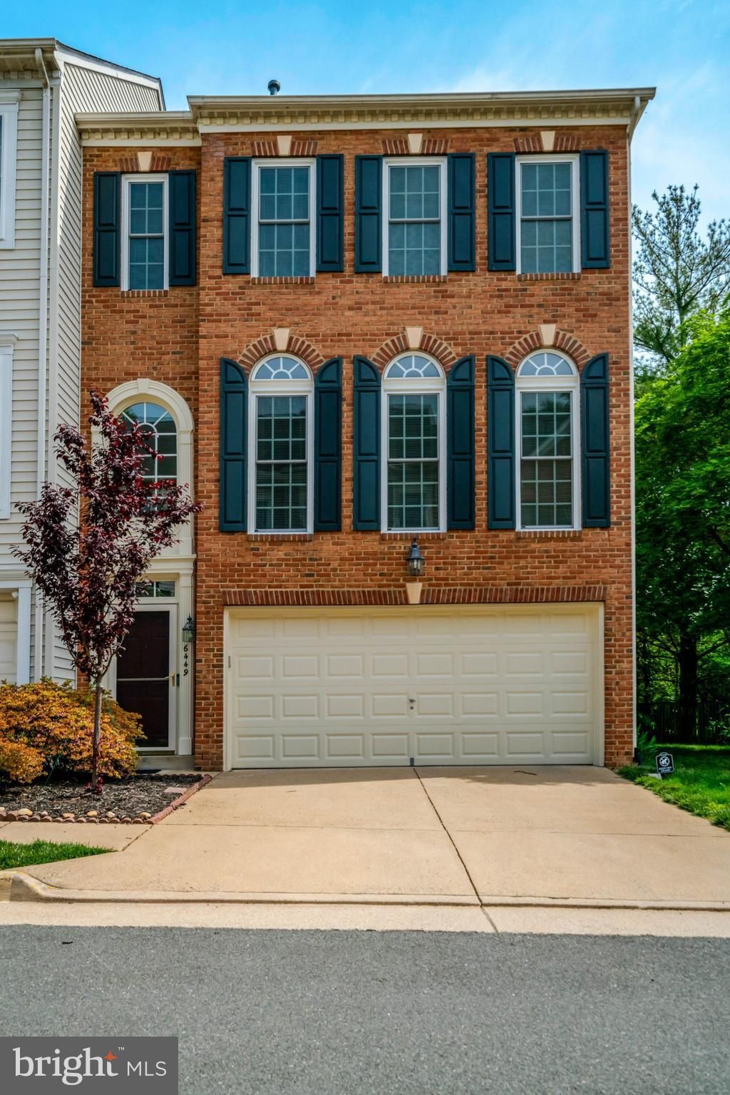 Photo of 6449 Katherine Ann Lane, SPRINGFIELD, VA 22150 (MLS # VAFX2309702)