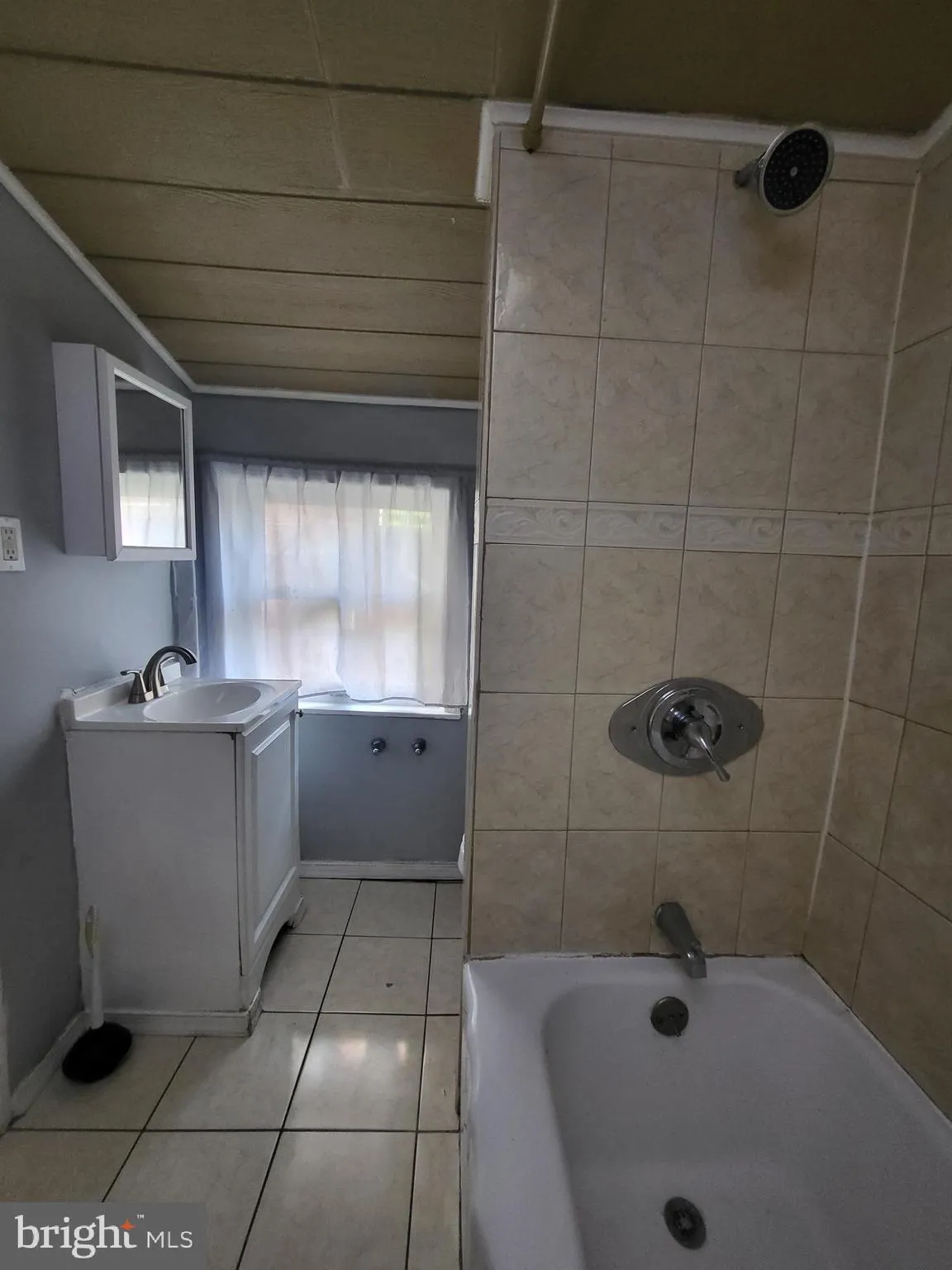 Reading, Pennsylvania 19601, United States, 3 Bedrooms Bedrooms, ,1 BathroomBathrooms,Residential,Active,146527