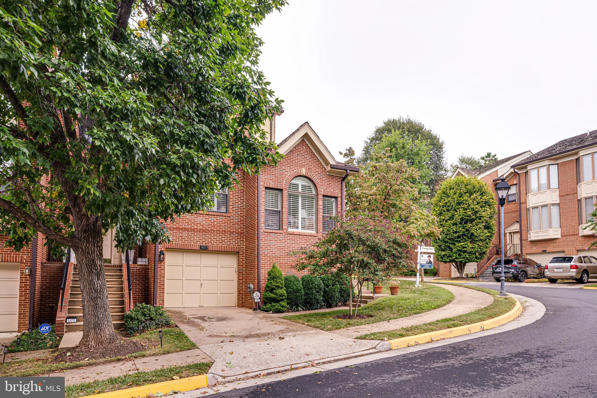 1477 HAMPTON HILL CIRCLE