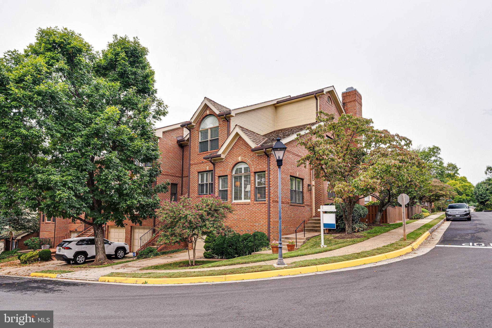 1477 HAMPTON HILL CIRCLE