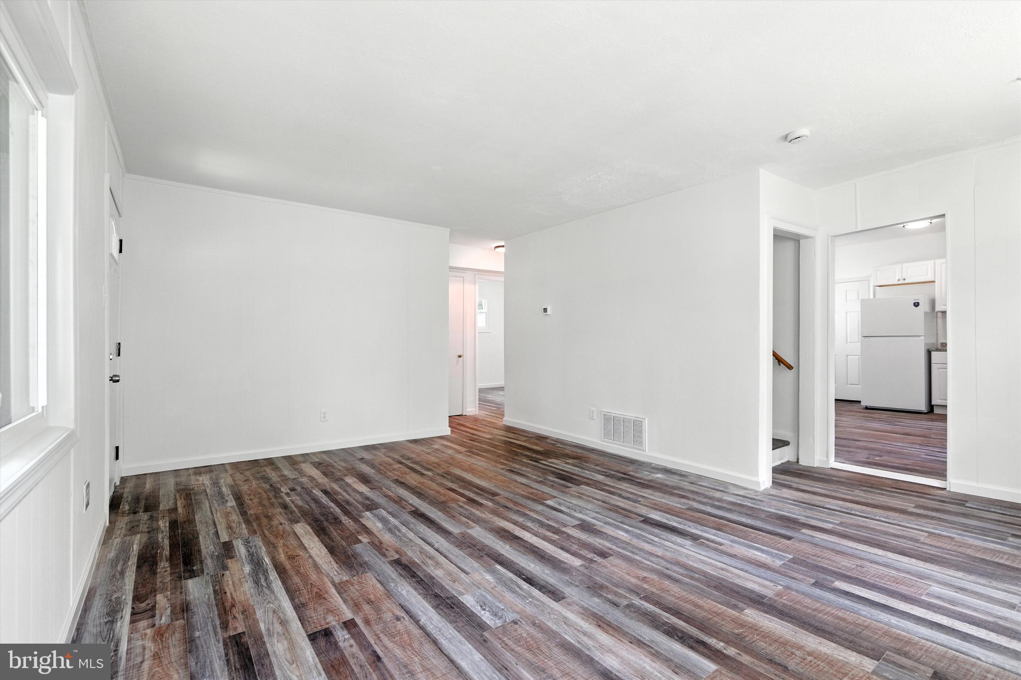 GLEN GARDENS - Residential Lease