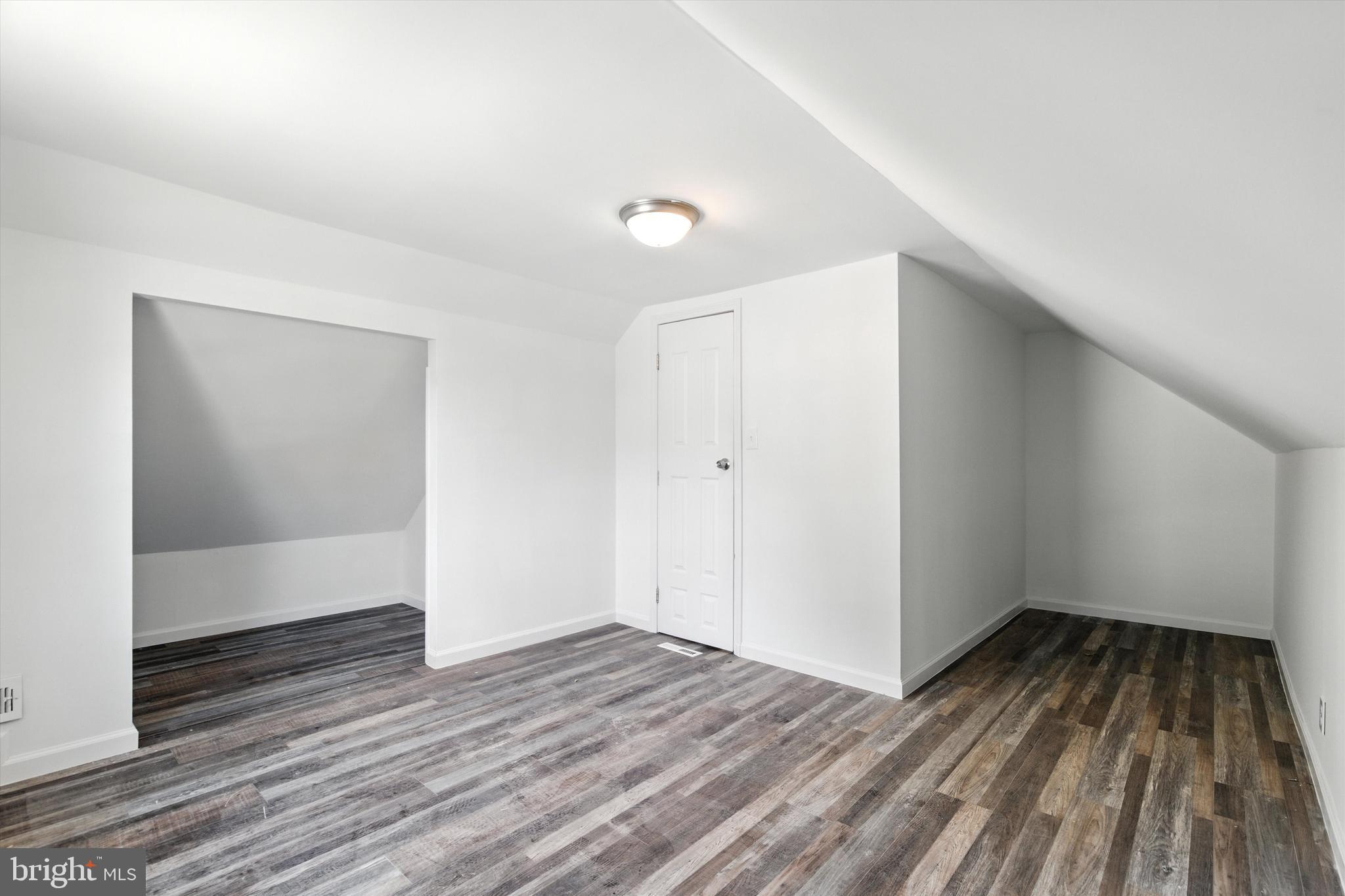 GLEN GARDENS - Residential Lease