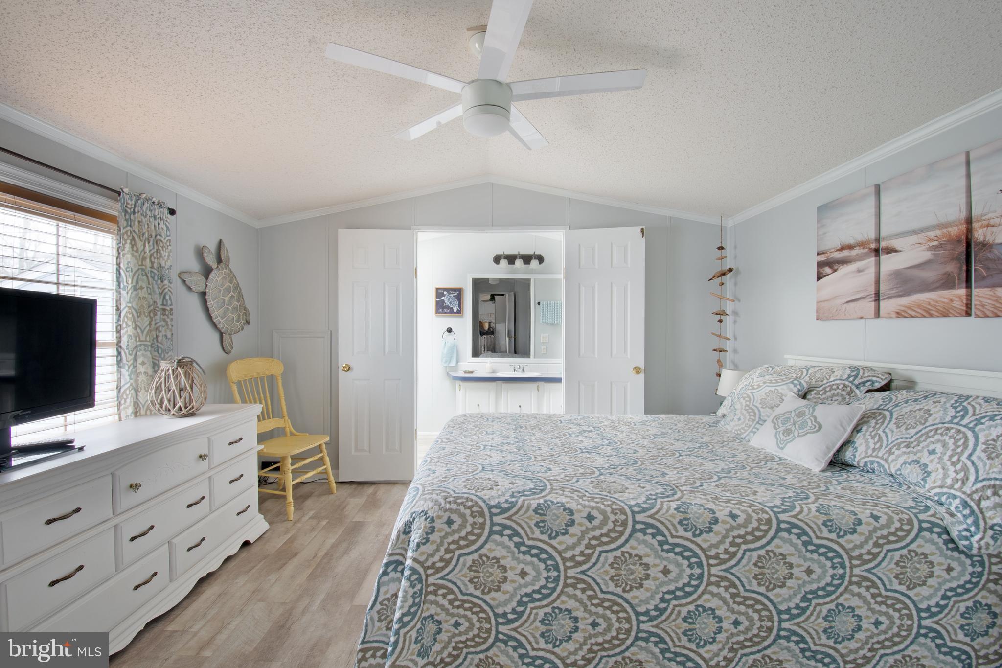 WEST BAY PARK - Residential