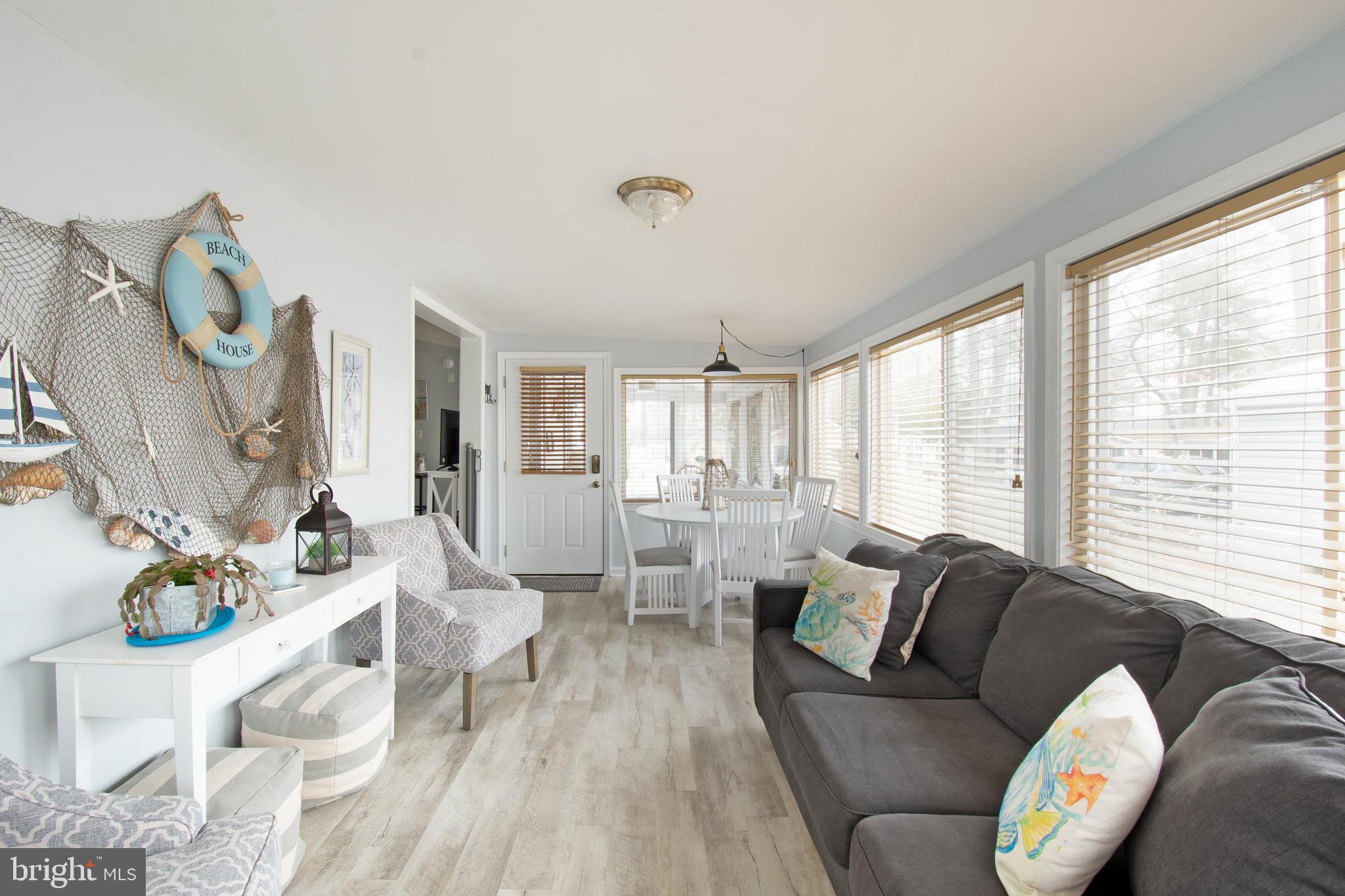 WEST BAY PARK - Residential