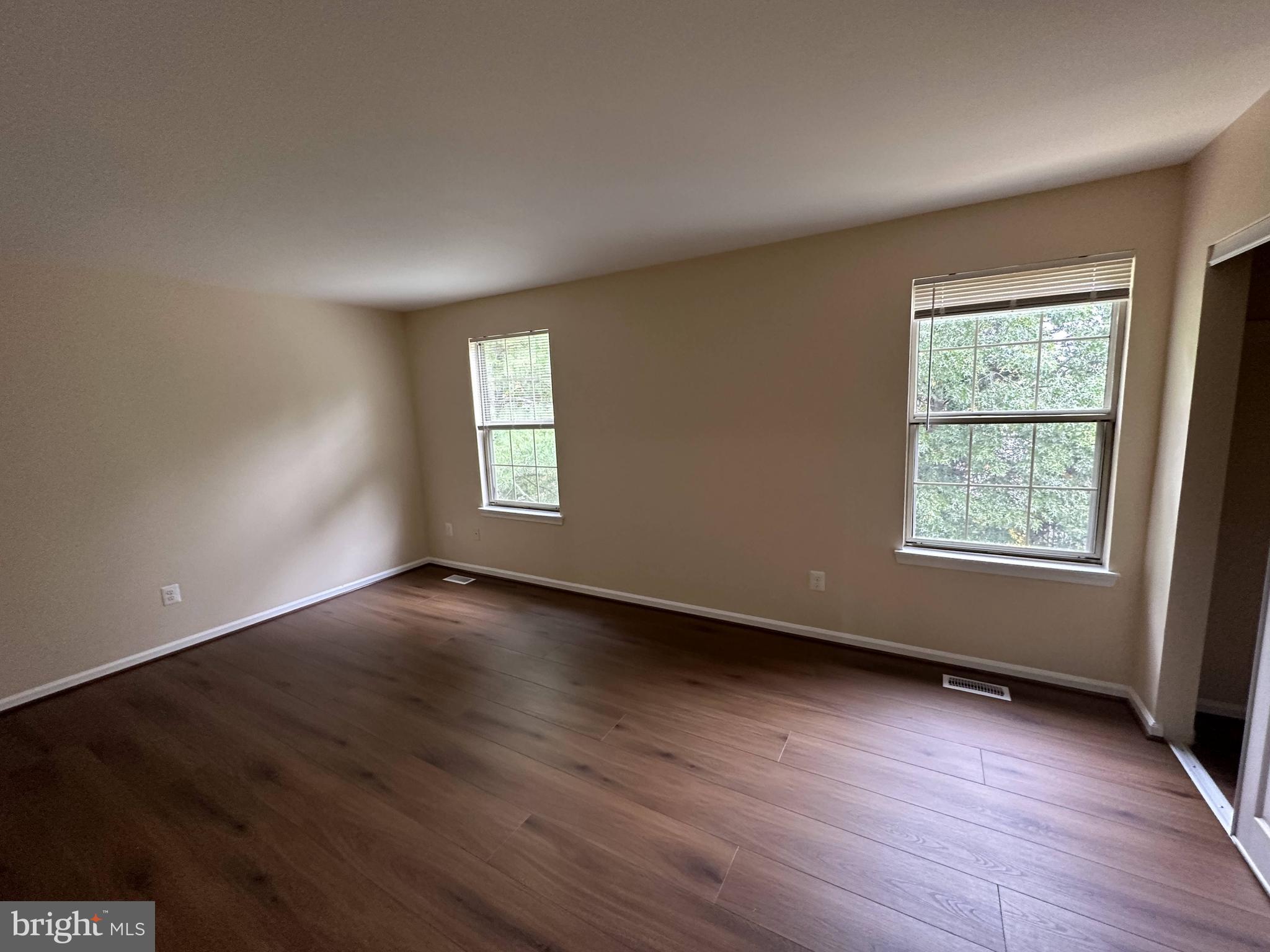 WAYSIDE VILLAGE - Residential Lease