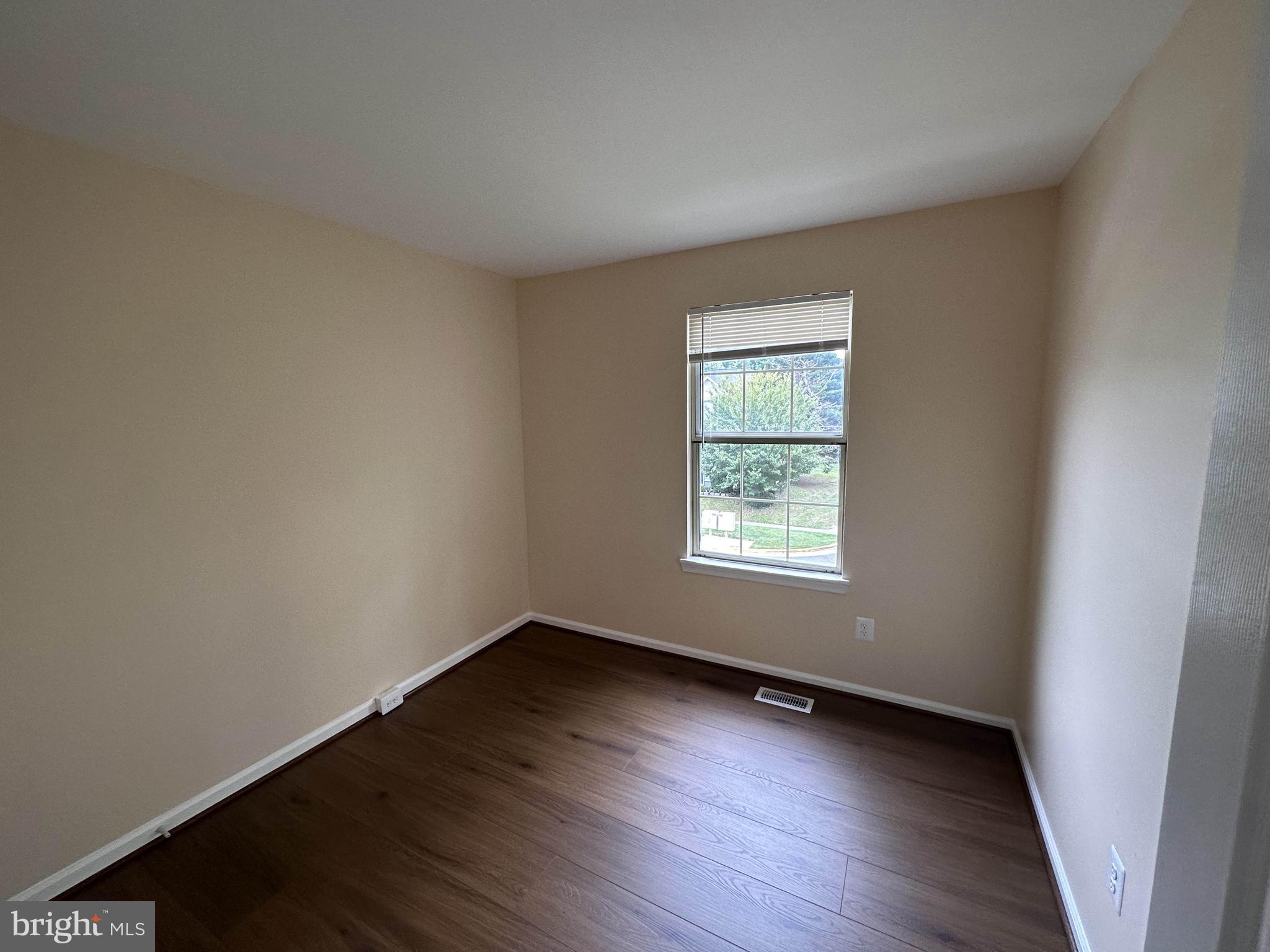 WAYSIDE VILLAGE - Residential Lease