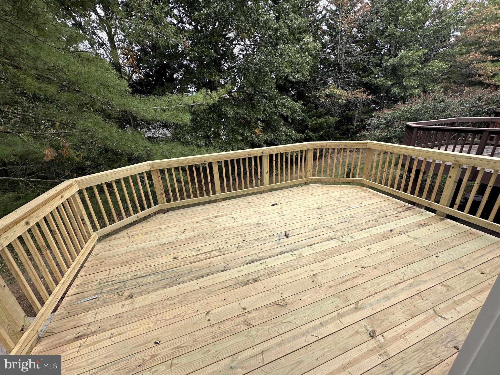 WAYSIDE VILLAGE - Residential Lease