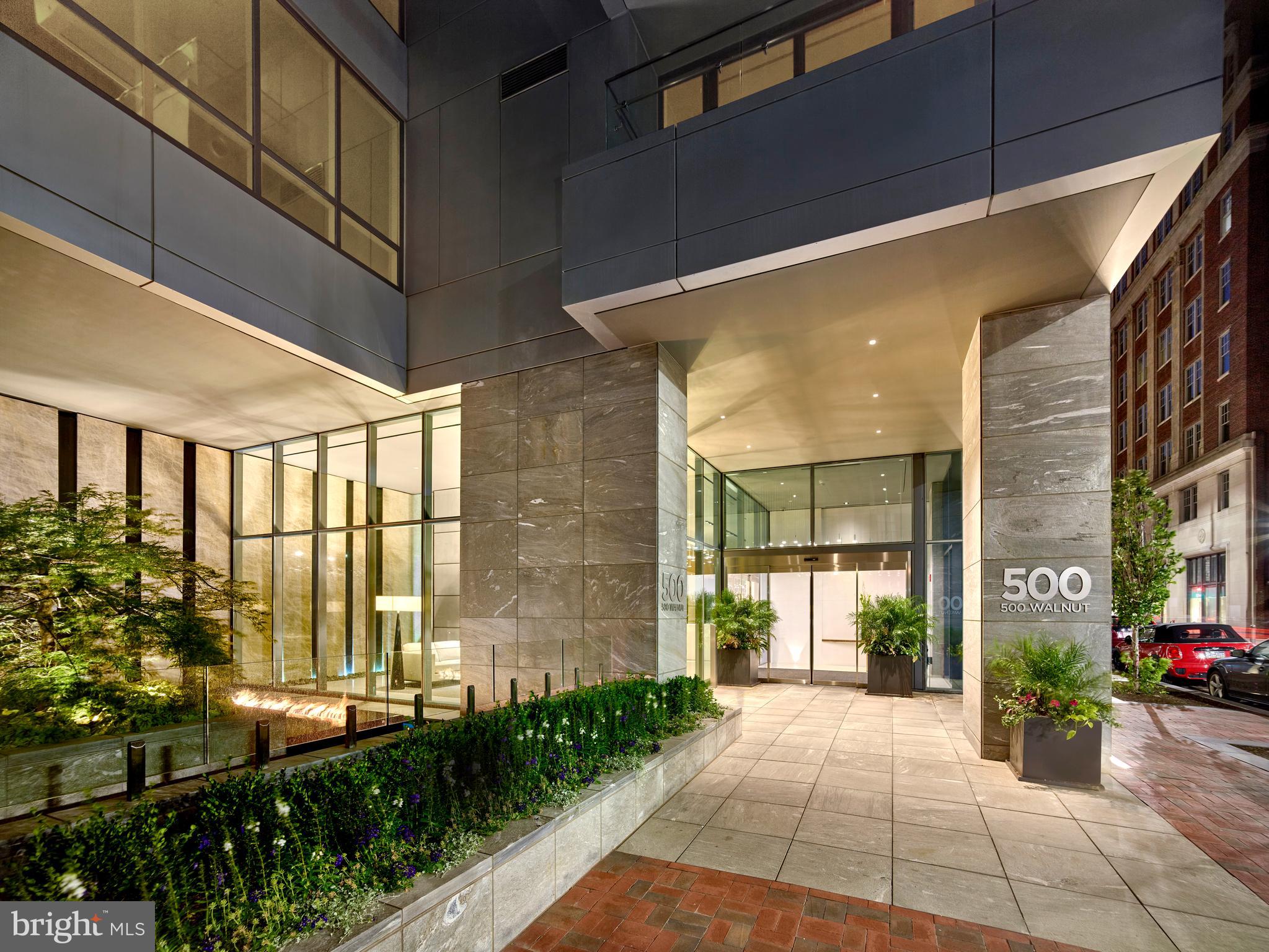 SOCIETY HILL - Residential