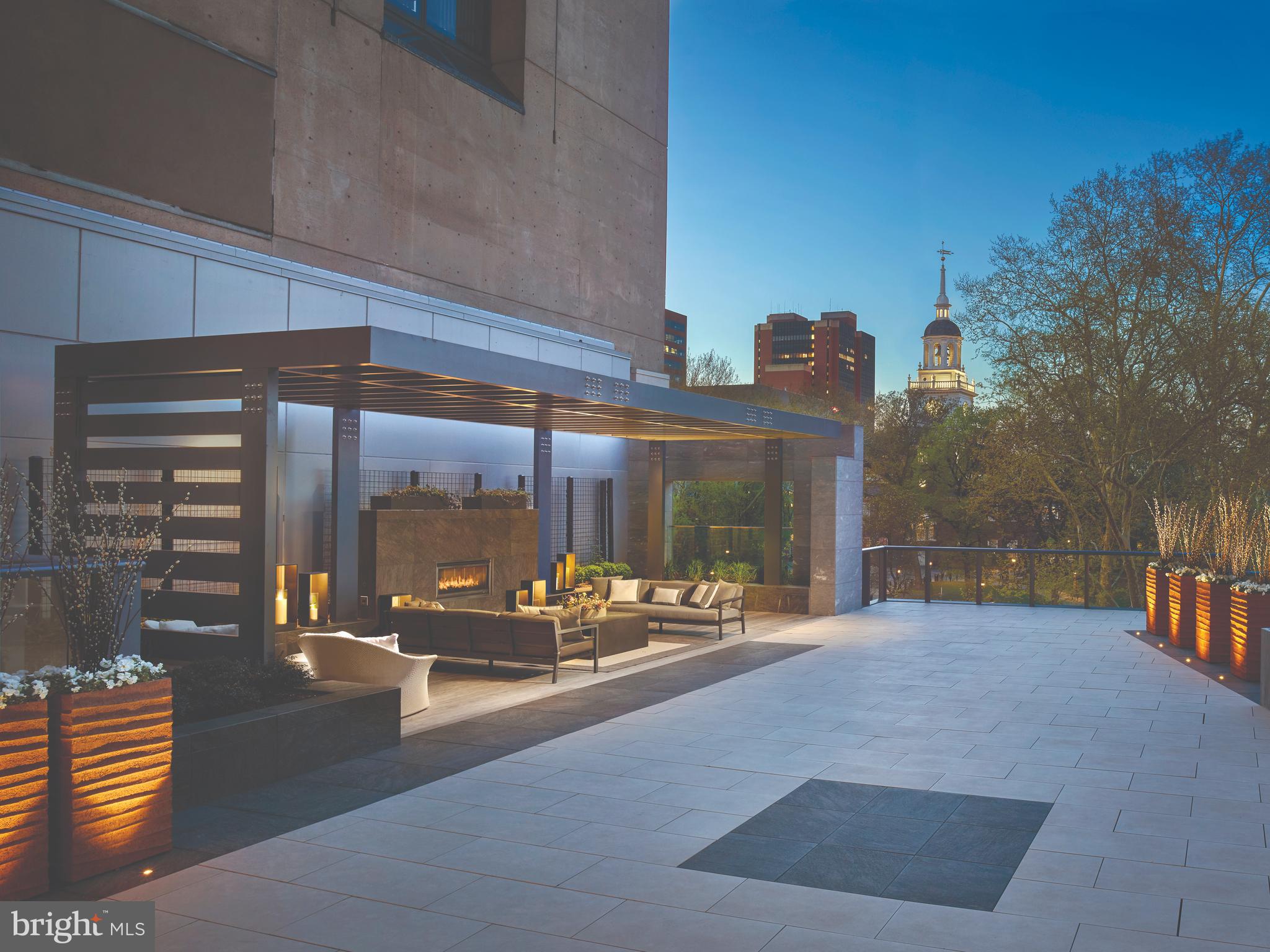 SOCIETY HILL - Residential