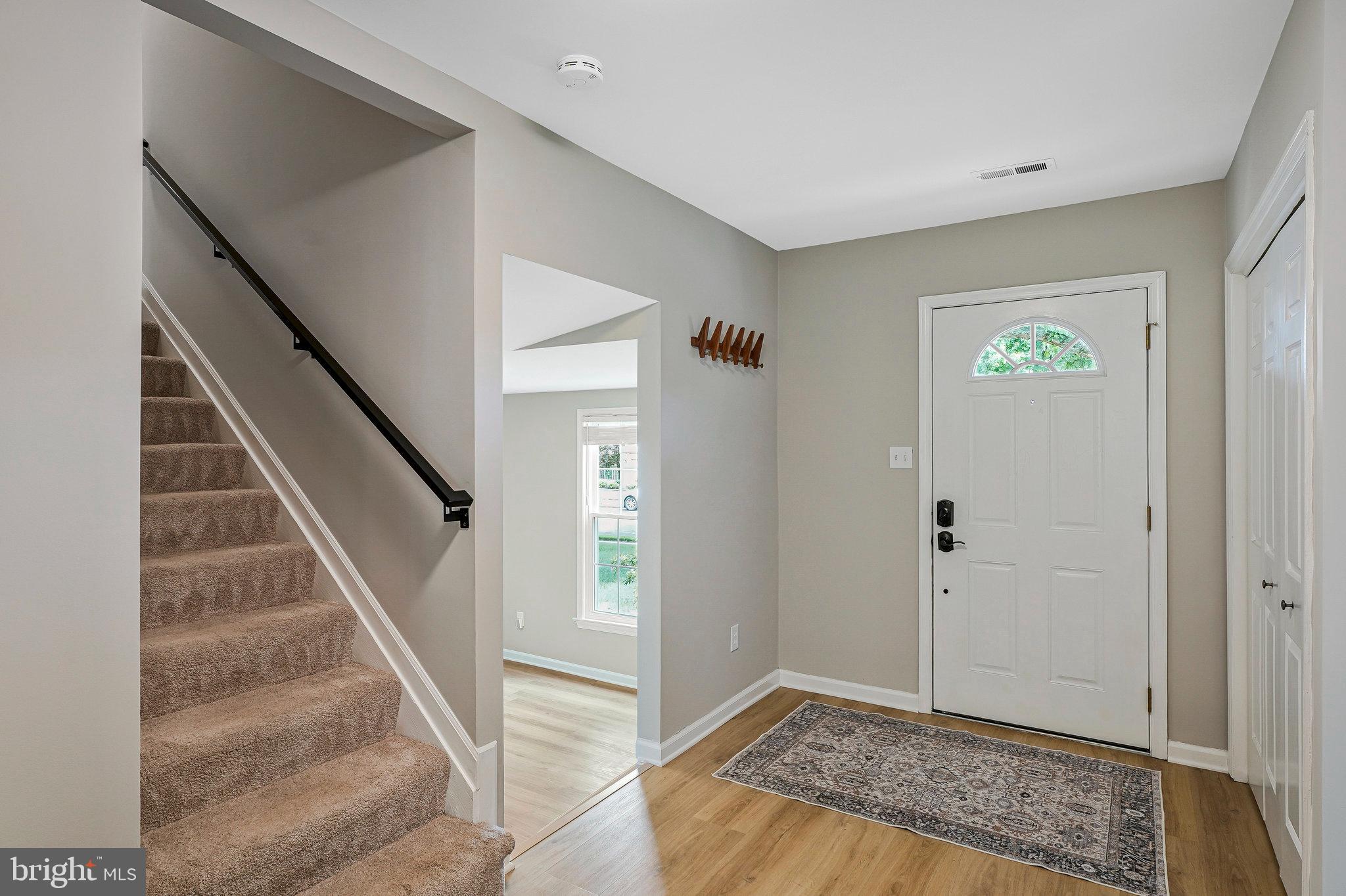 KINGSTON CHASE - Residential