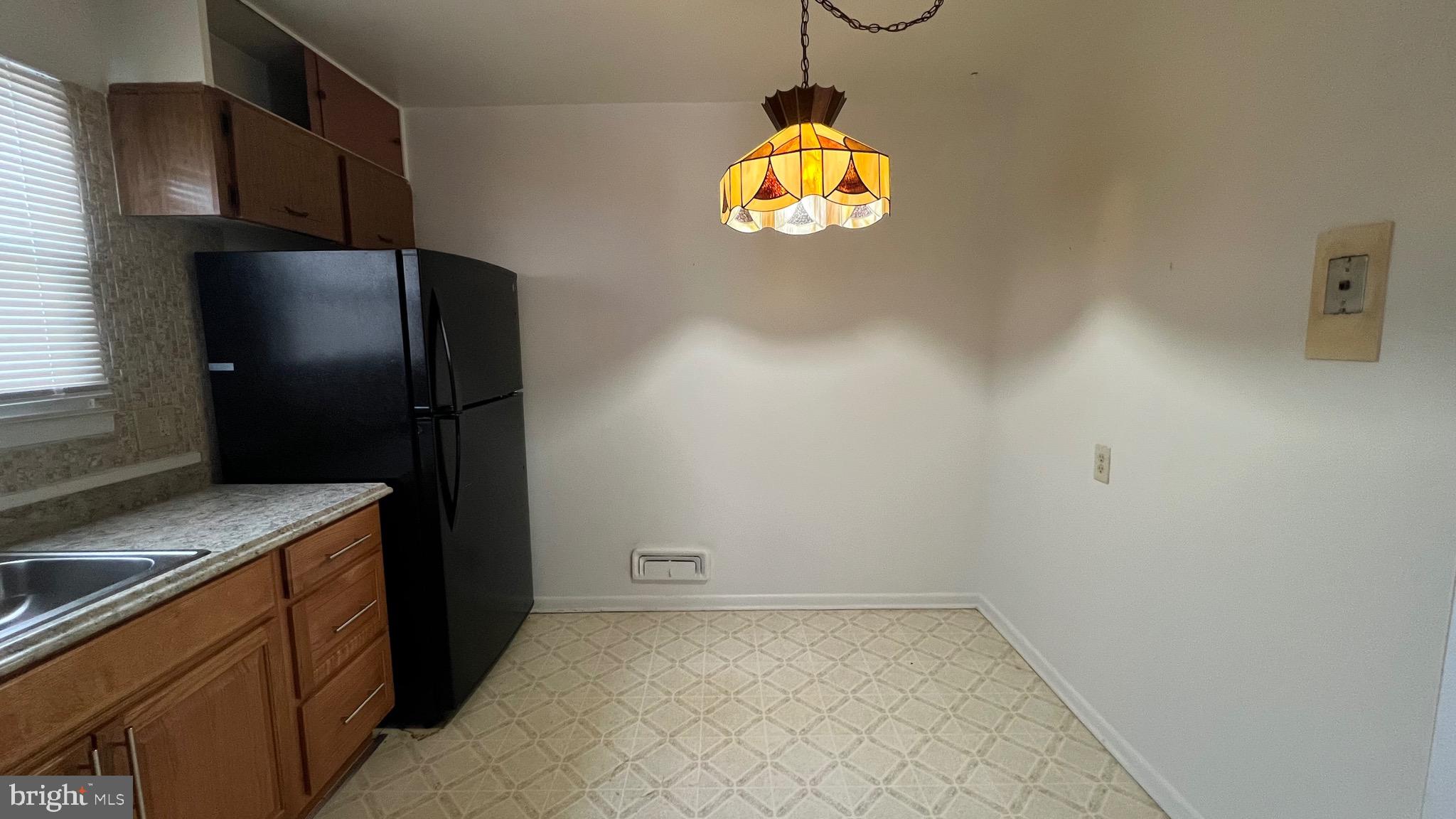 WESTVIEW PARK - Residential Lease