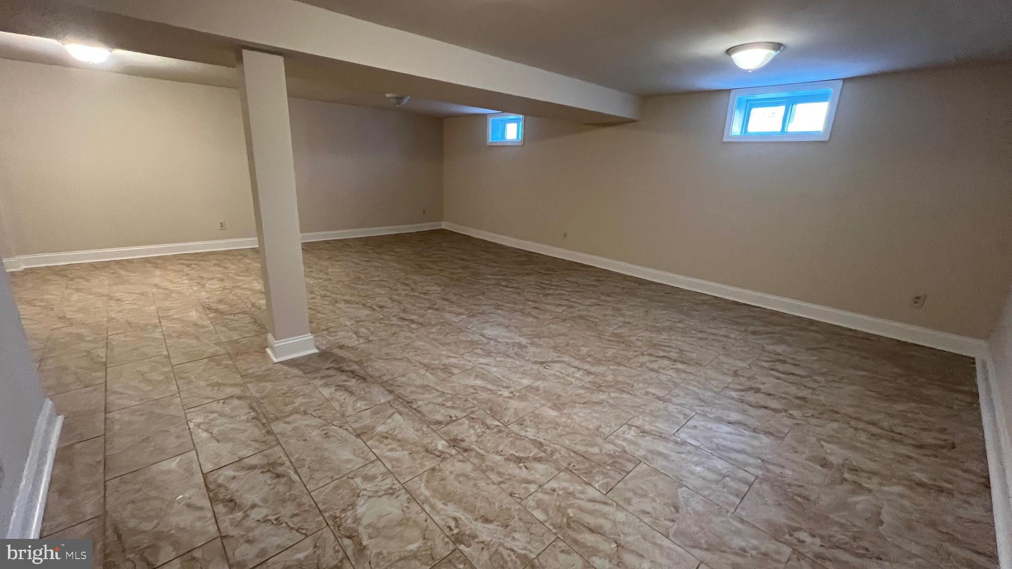 WESTVIEW PARK - Residential Lease