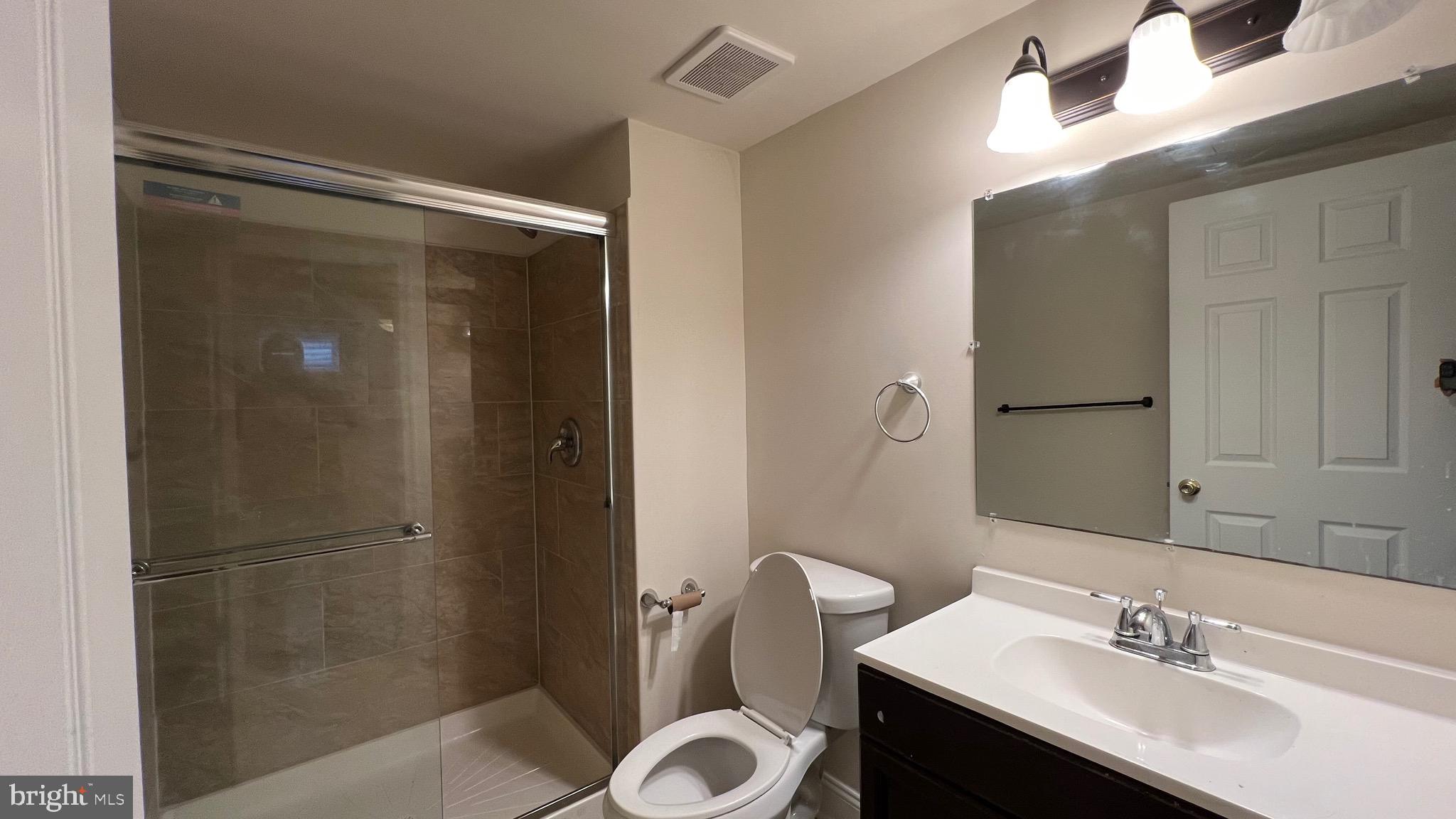 WESTVIEW PARK - Residential Lease