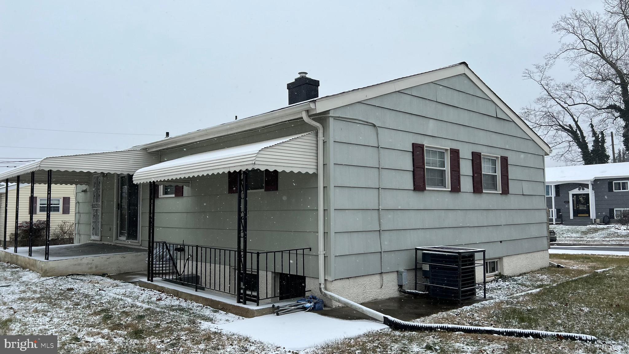 WESTVIEW PARK - Residential Lease