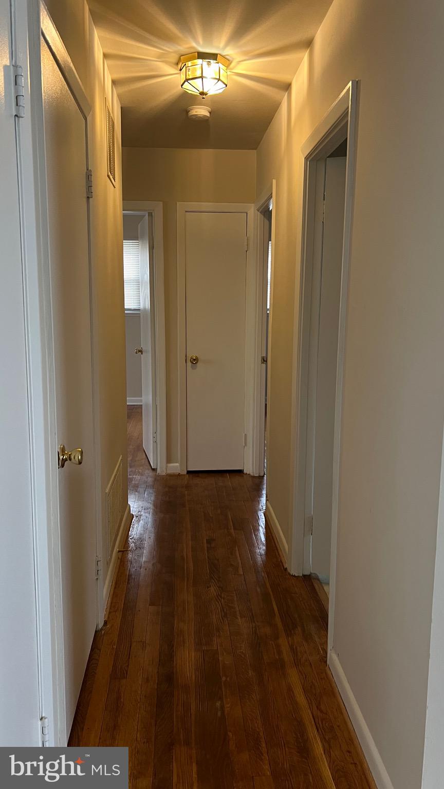 WESTVIEW PARK - Residential Lease