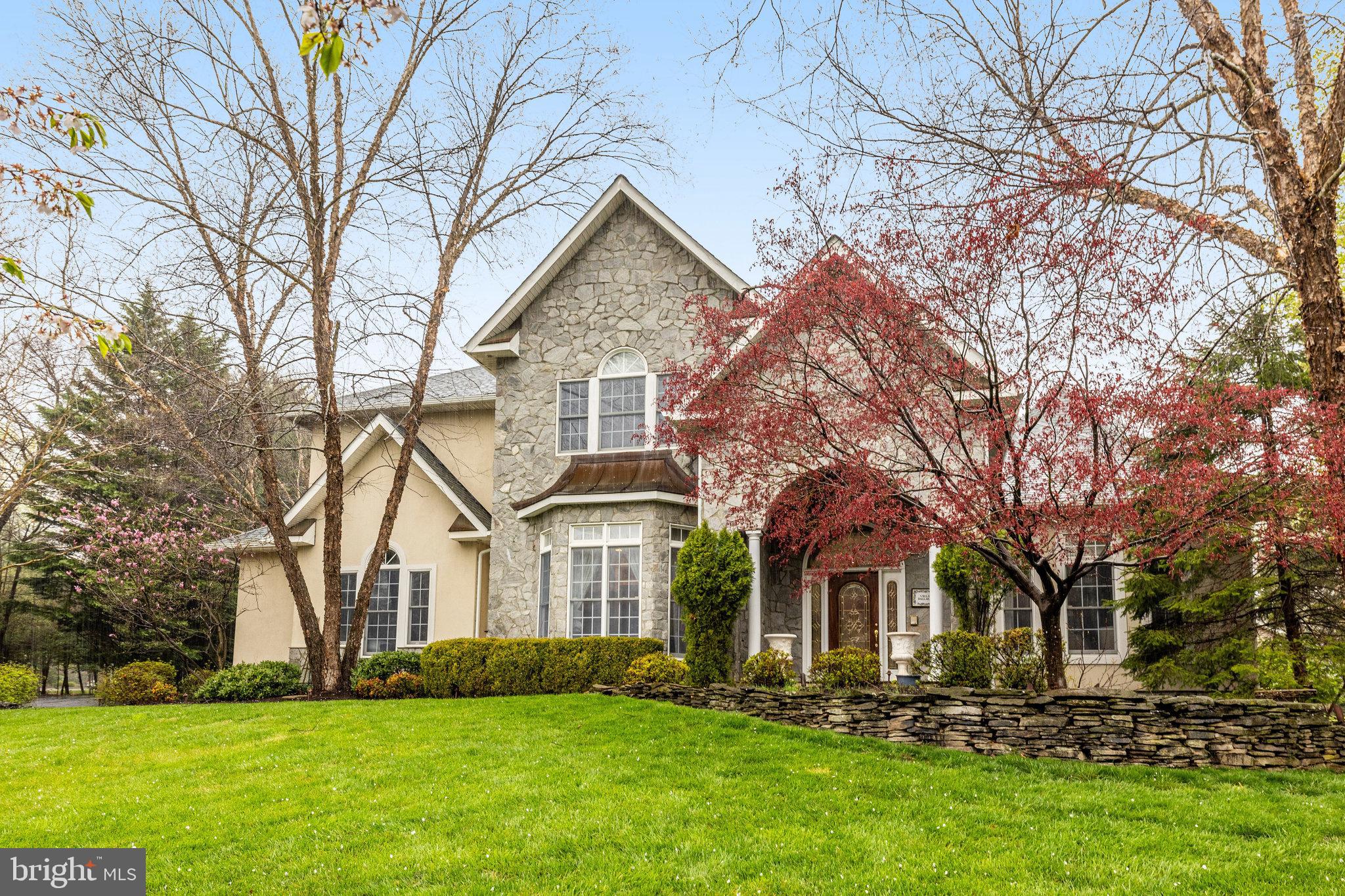 SHADETREE ESTATES - Residential