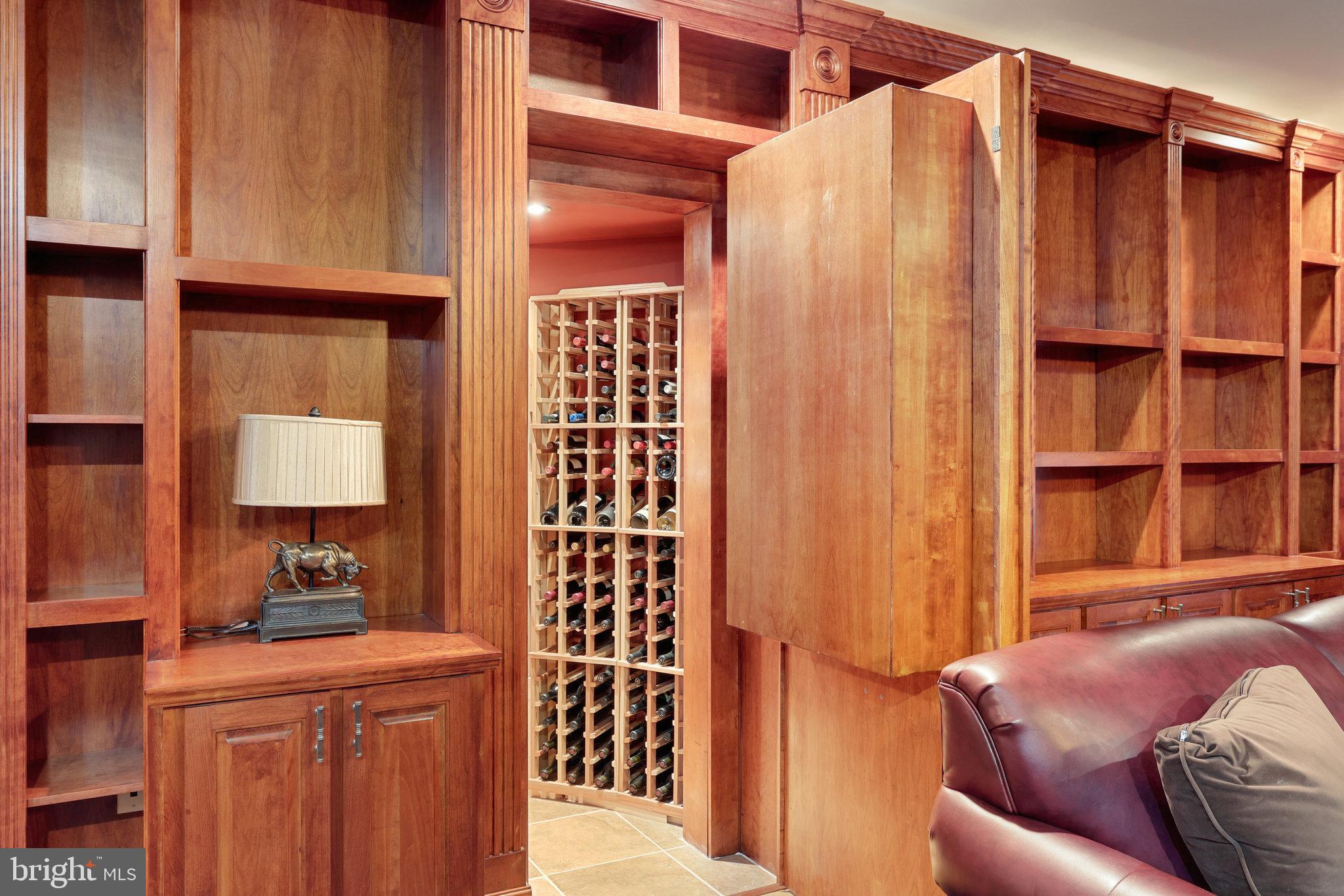 SHADETREE ESTATES - Residential