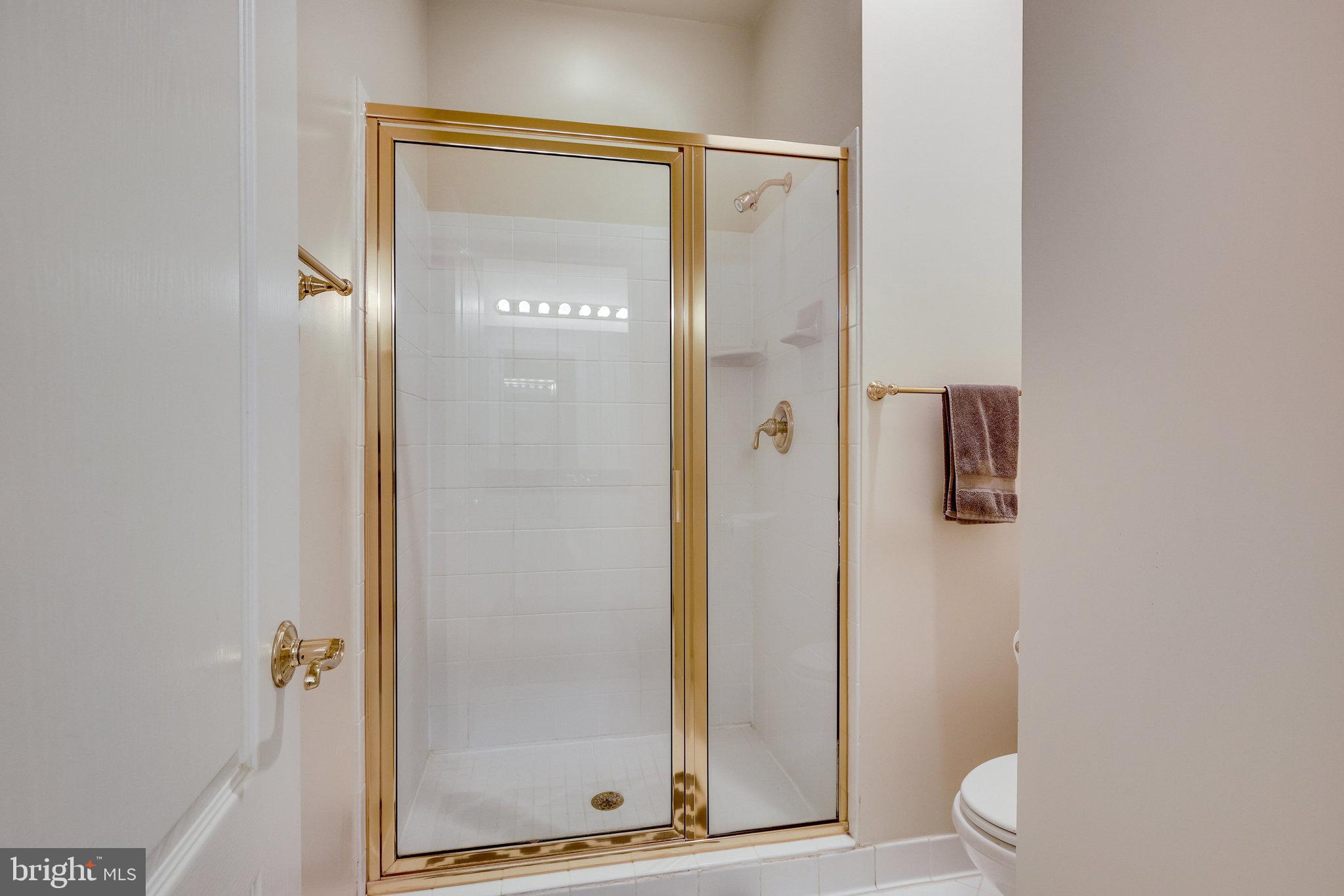 SHADETREE ESTATES - Residential