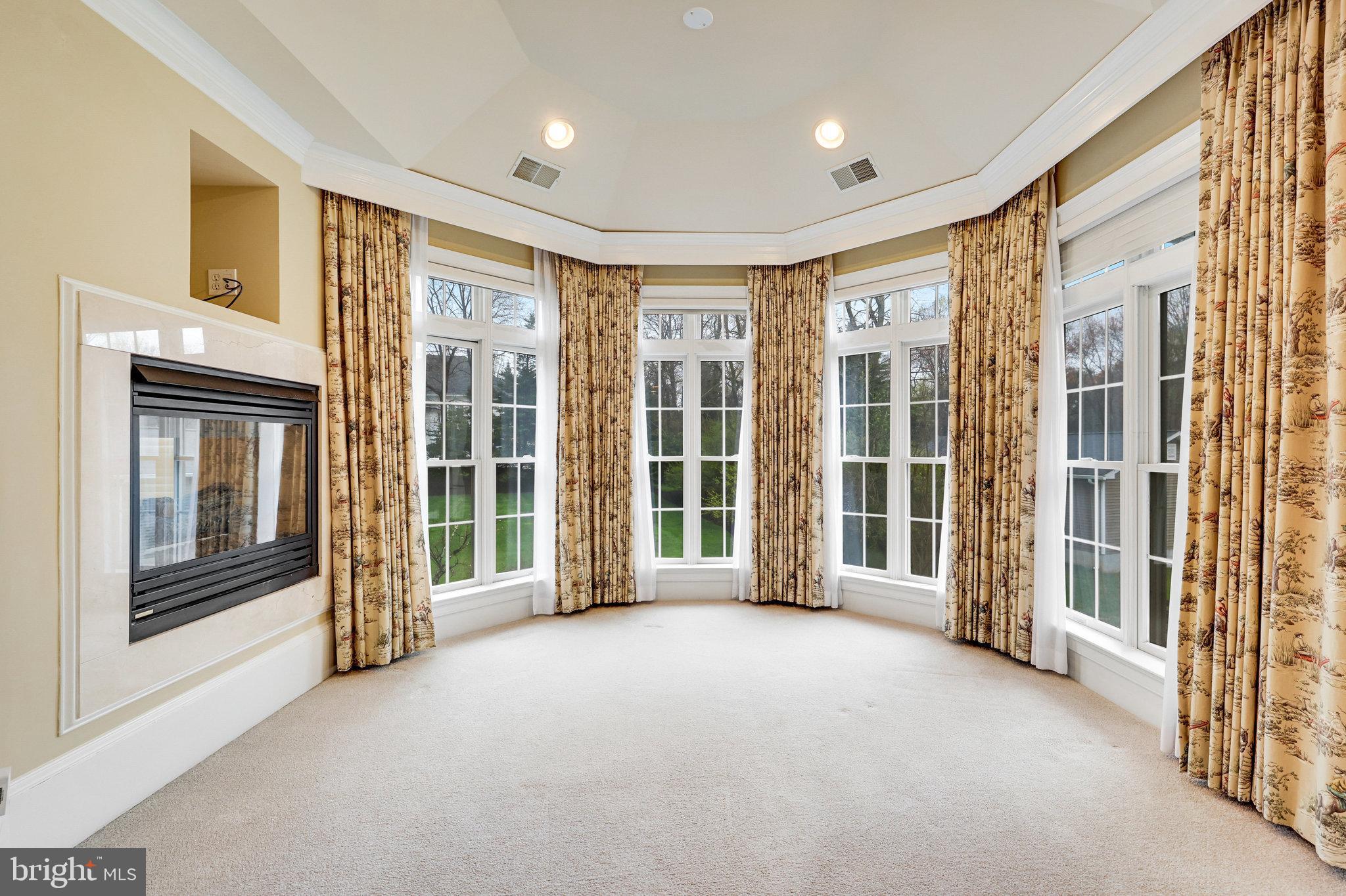 SHADETREE ESTATES - Residential