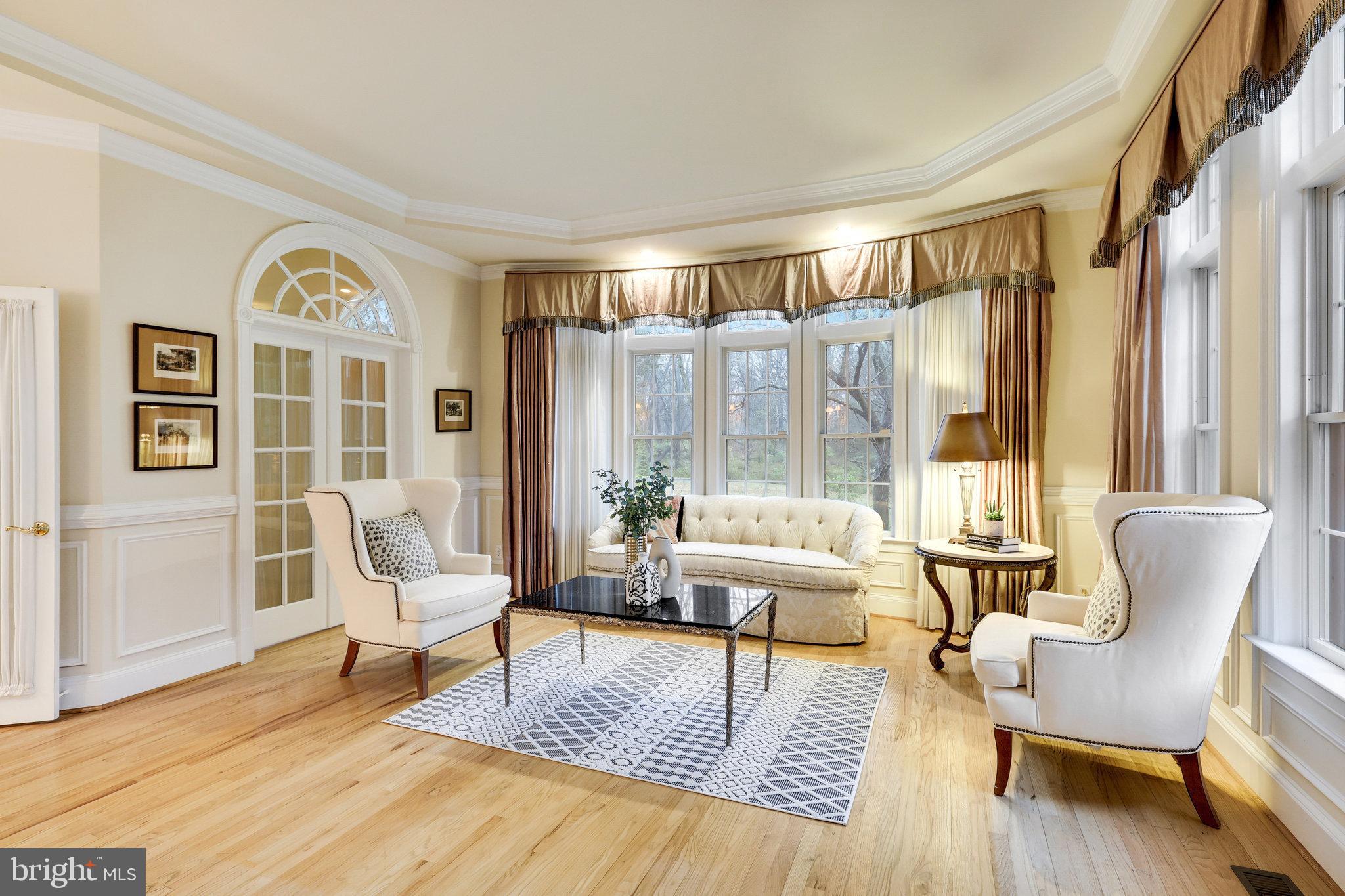 SHADETREE ESTATES - Residential