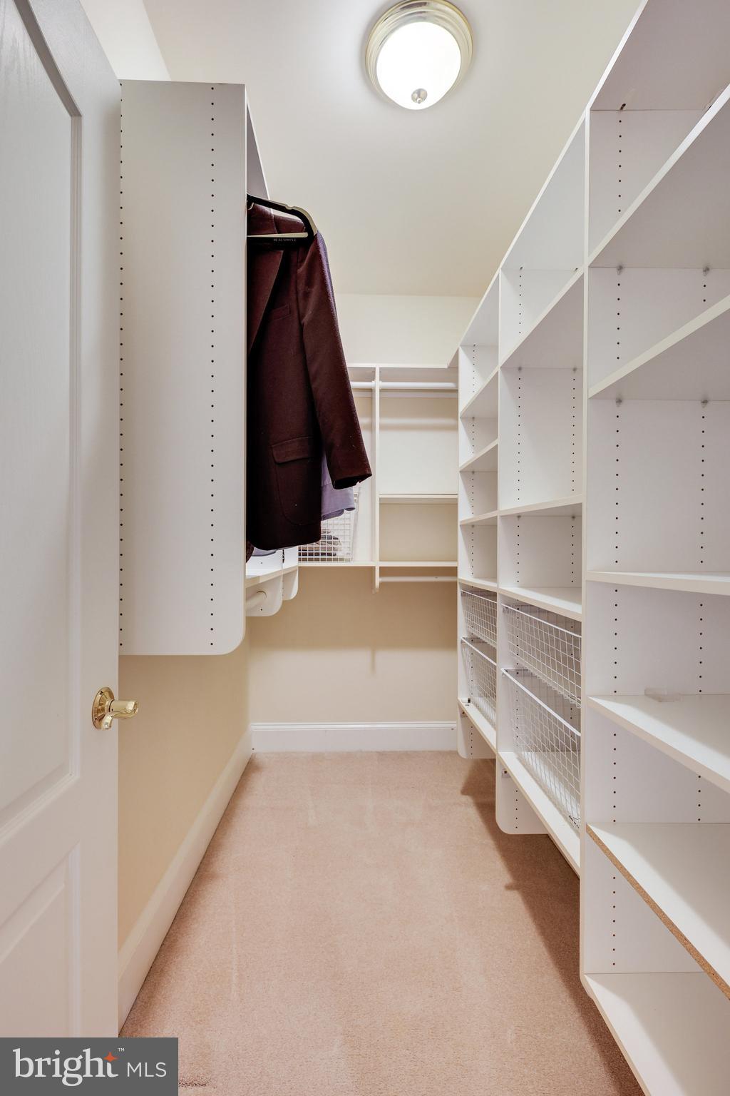 SHADETREE ESTATES - Residential