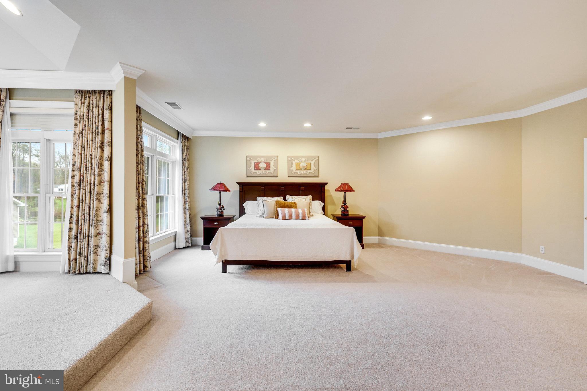 SHADETREE ESTATES - Residential