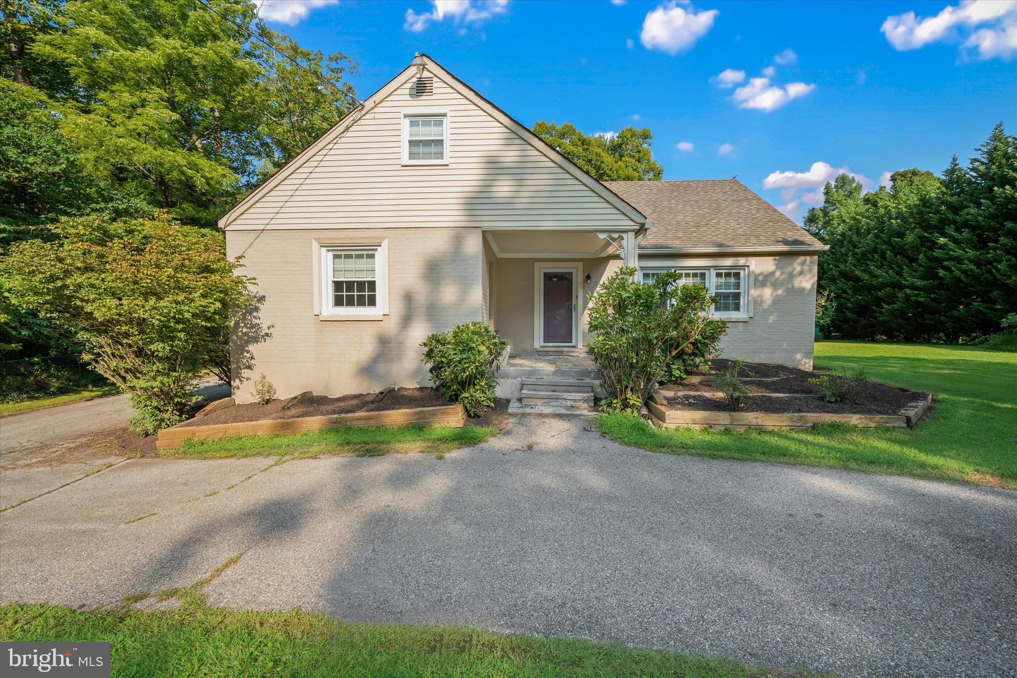 2302 MARSH ROAD